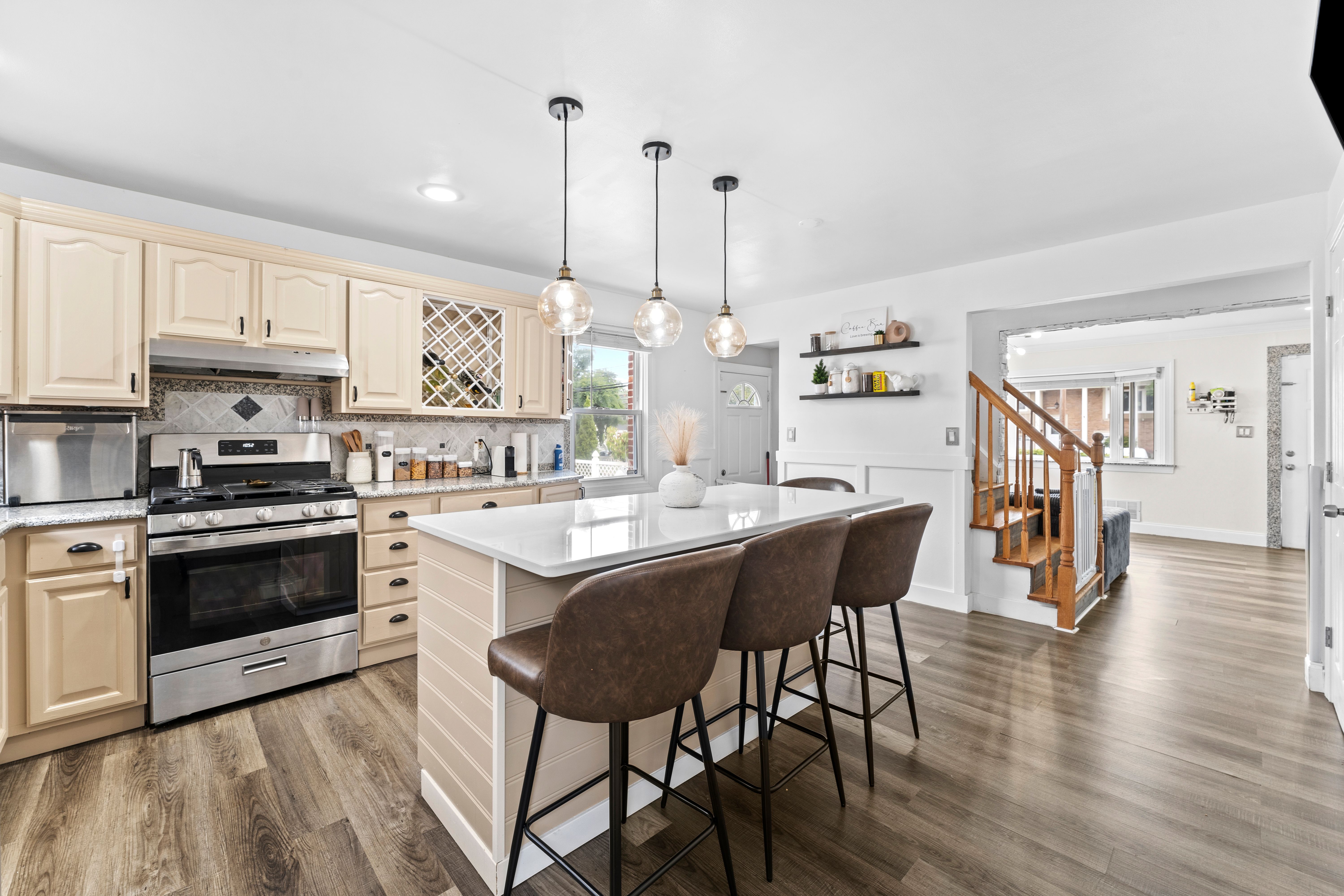 2480 Dorchester Road 