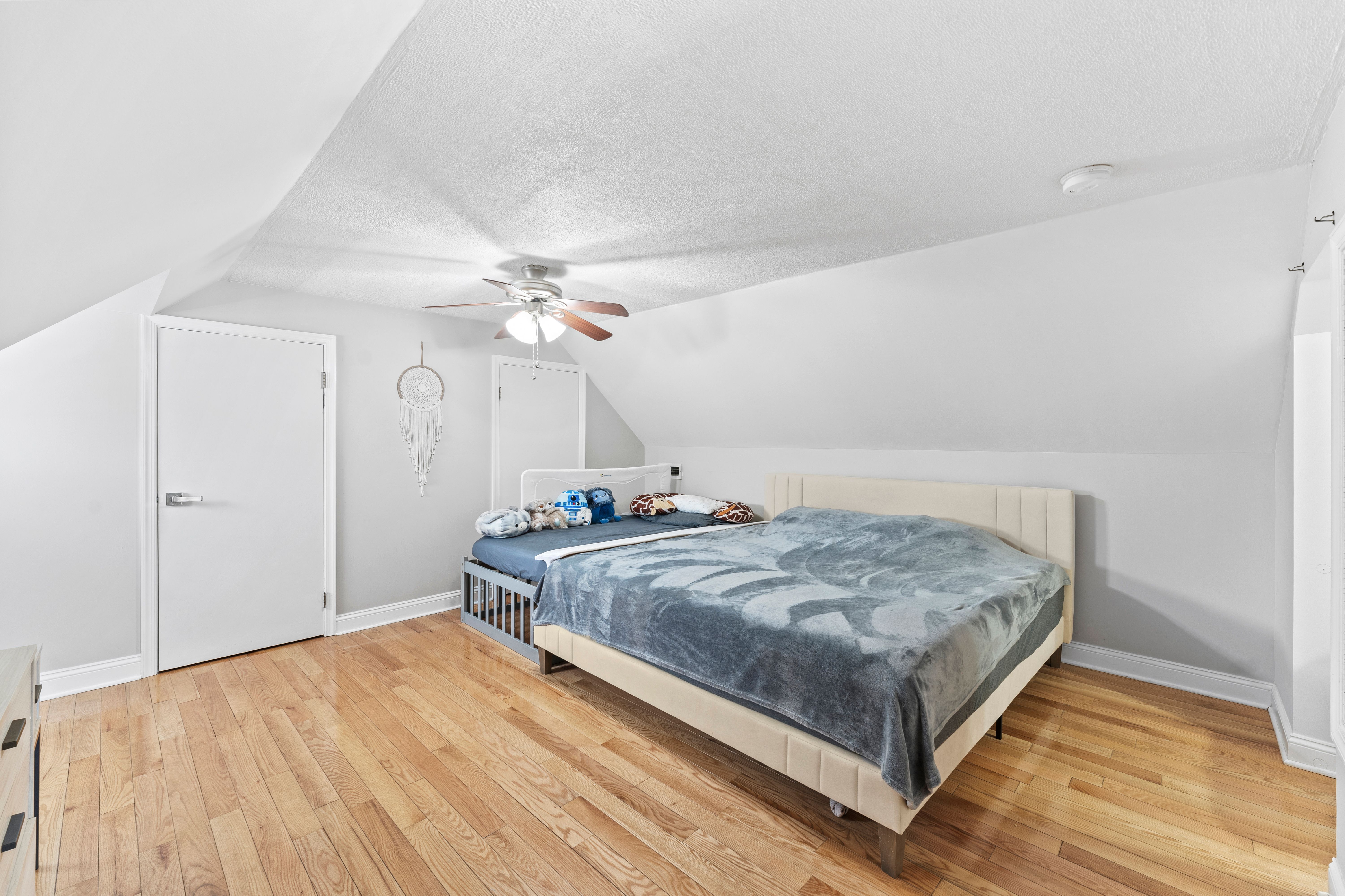 2480 Dorchester Road 