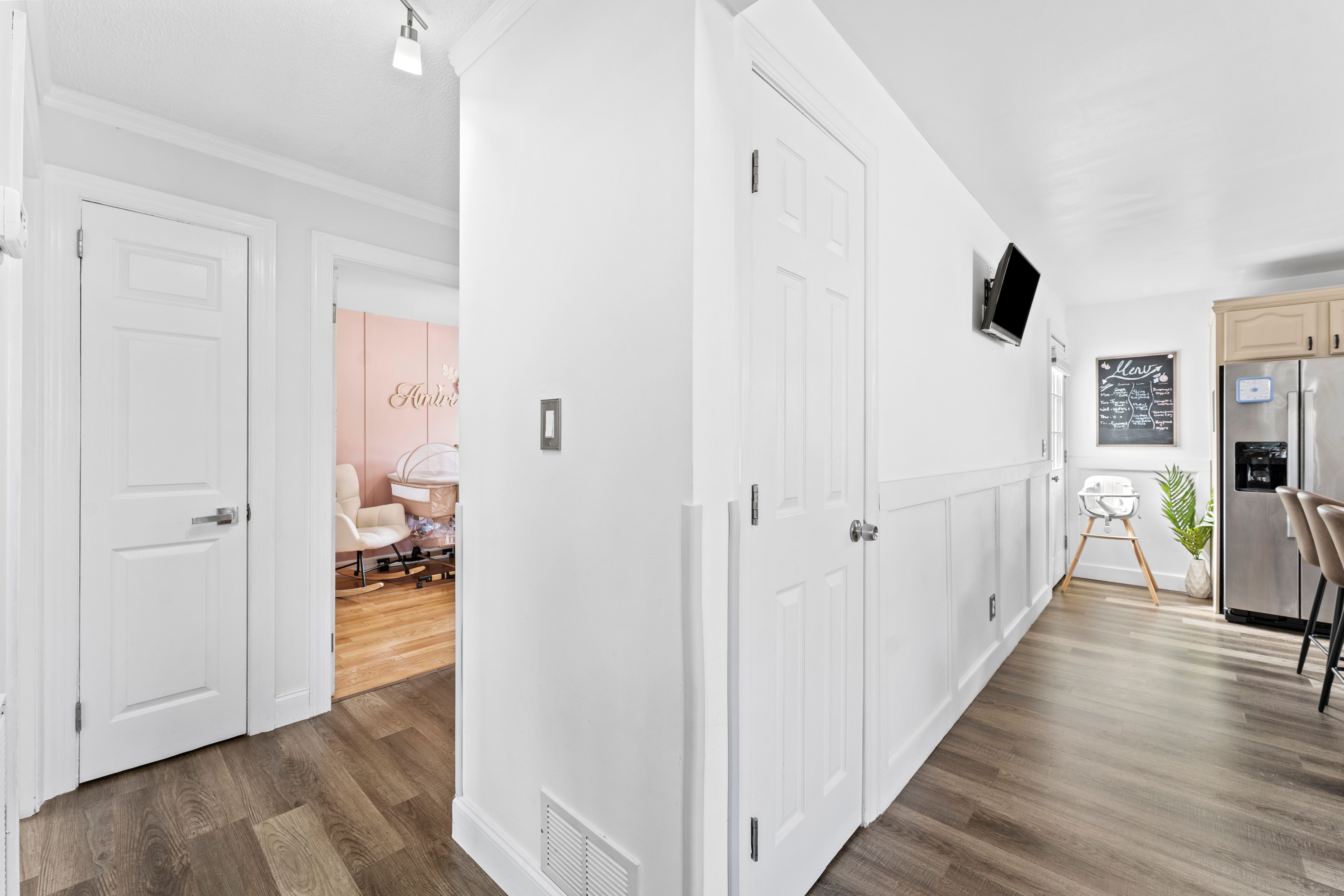 2480 Dorchester Road 