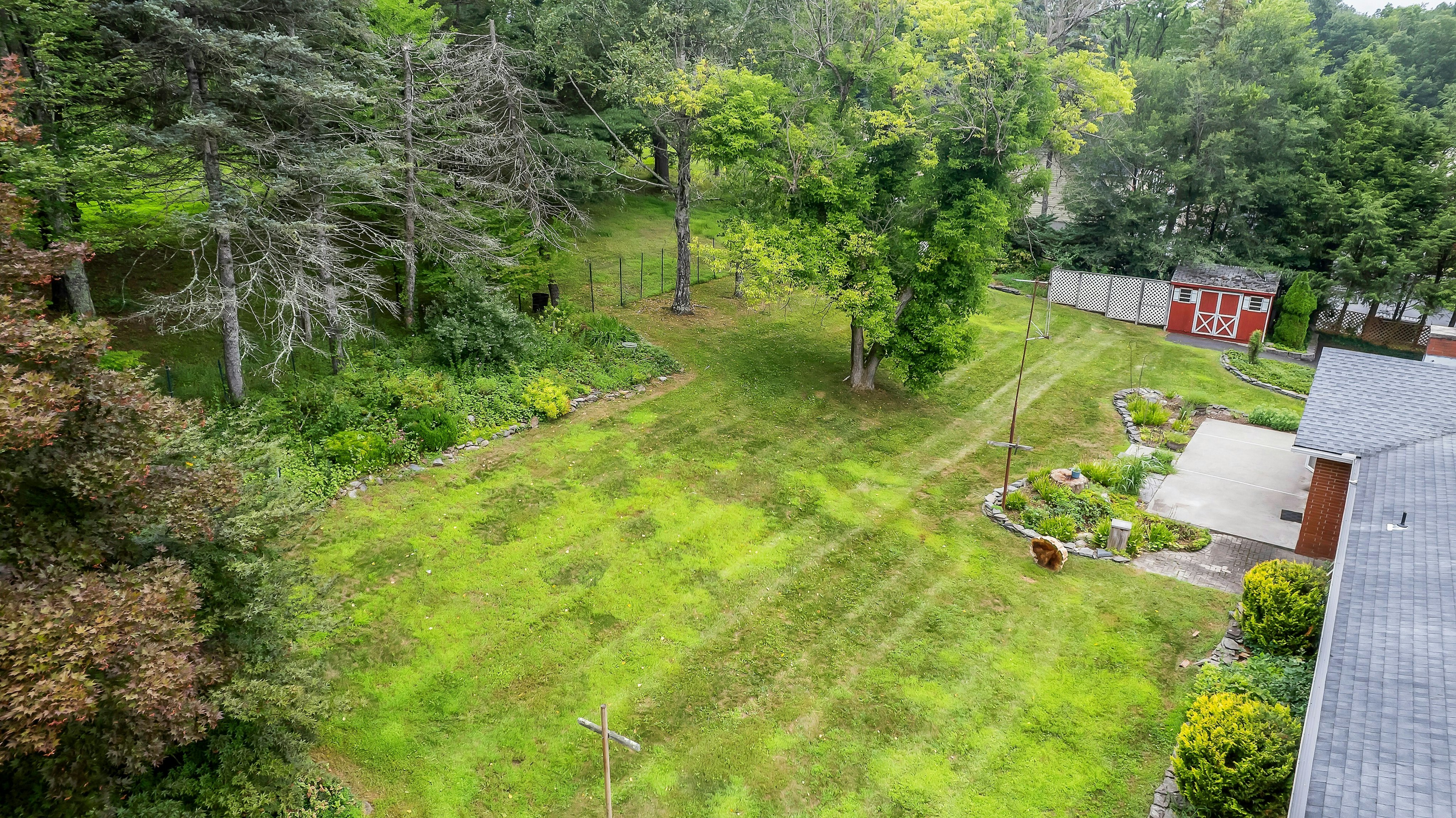516 Ridge Road 