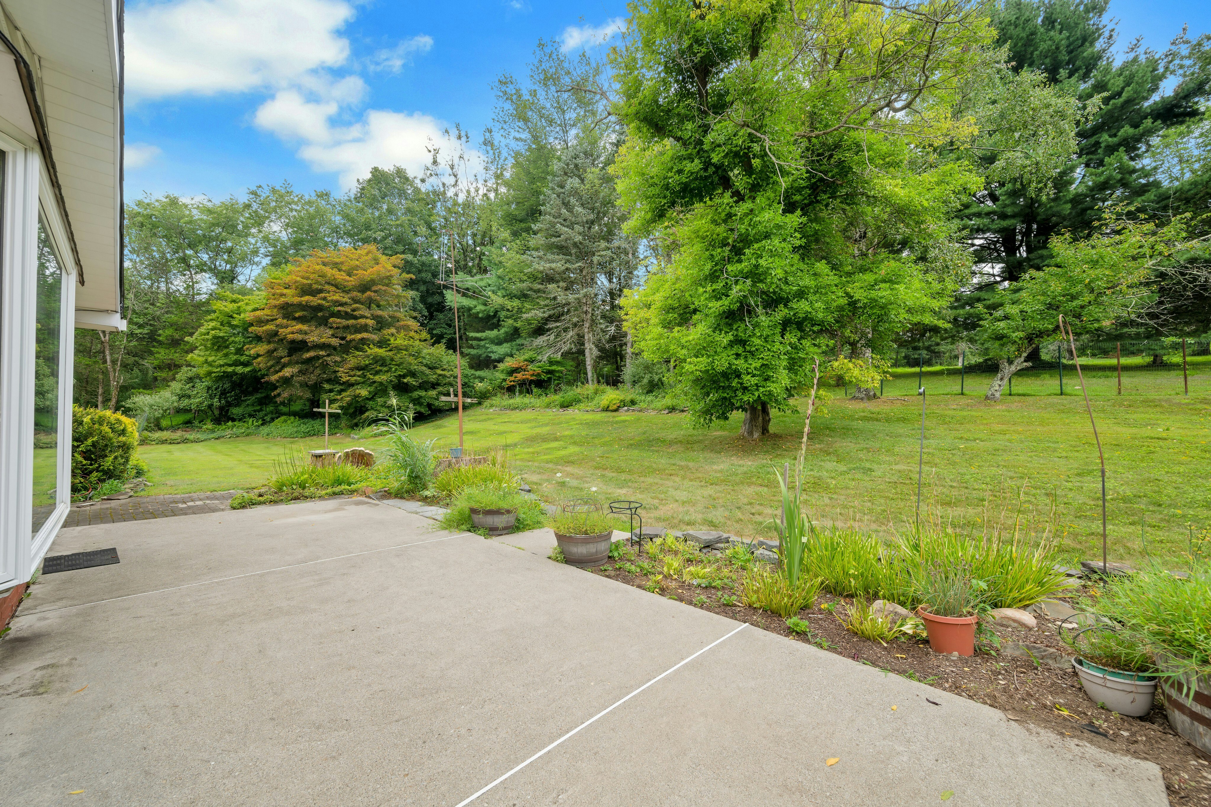 516 Ridge Road 