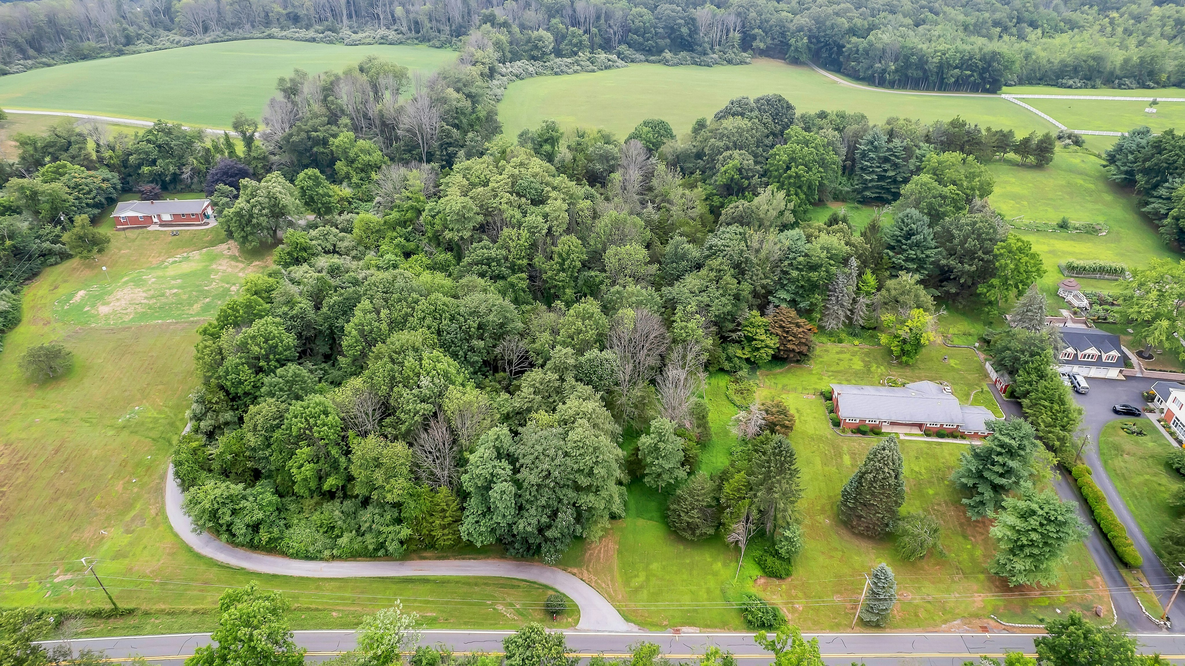 516 Ridge Road 