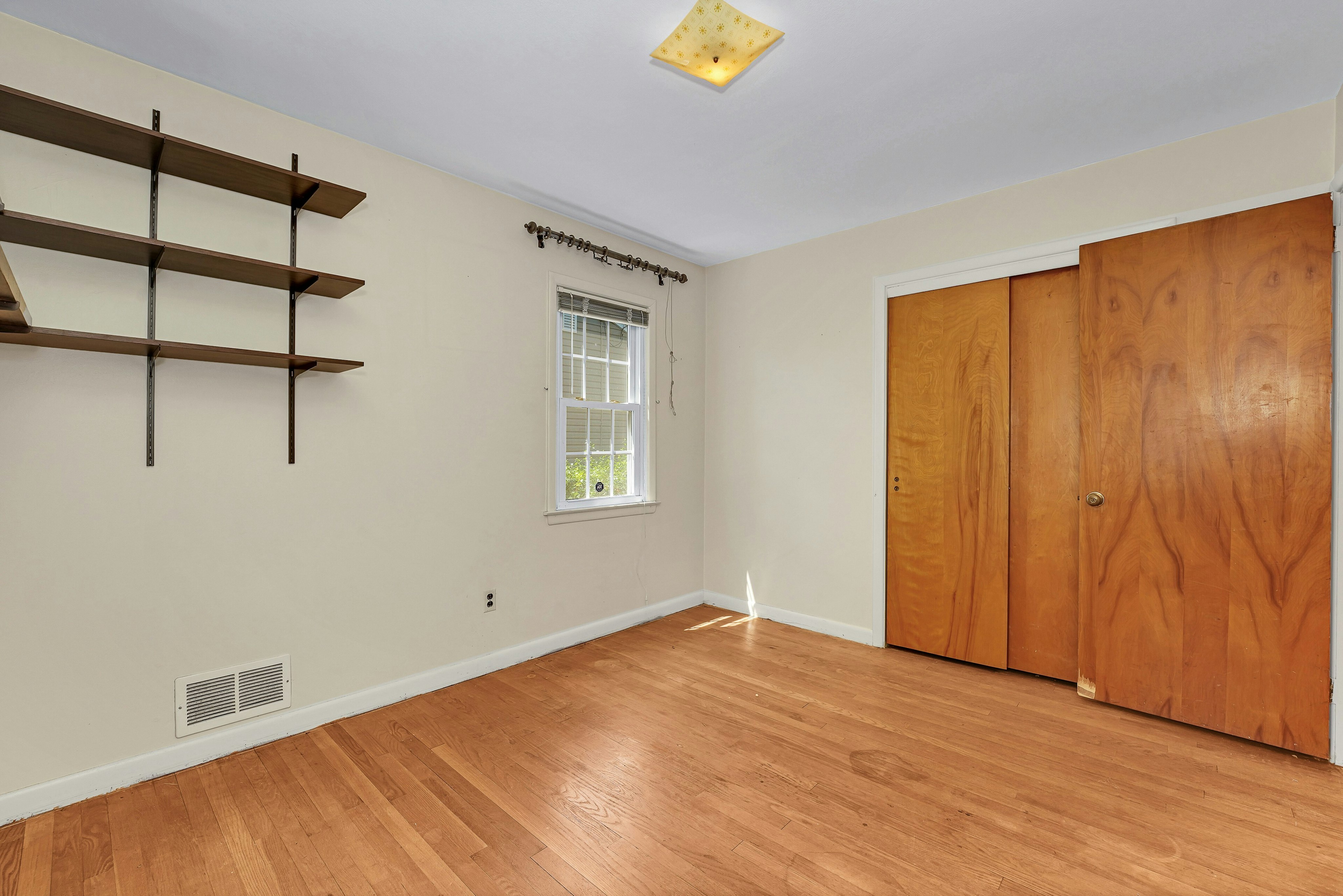 1205 South 10th Street 