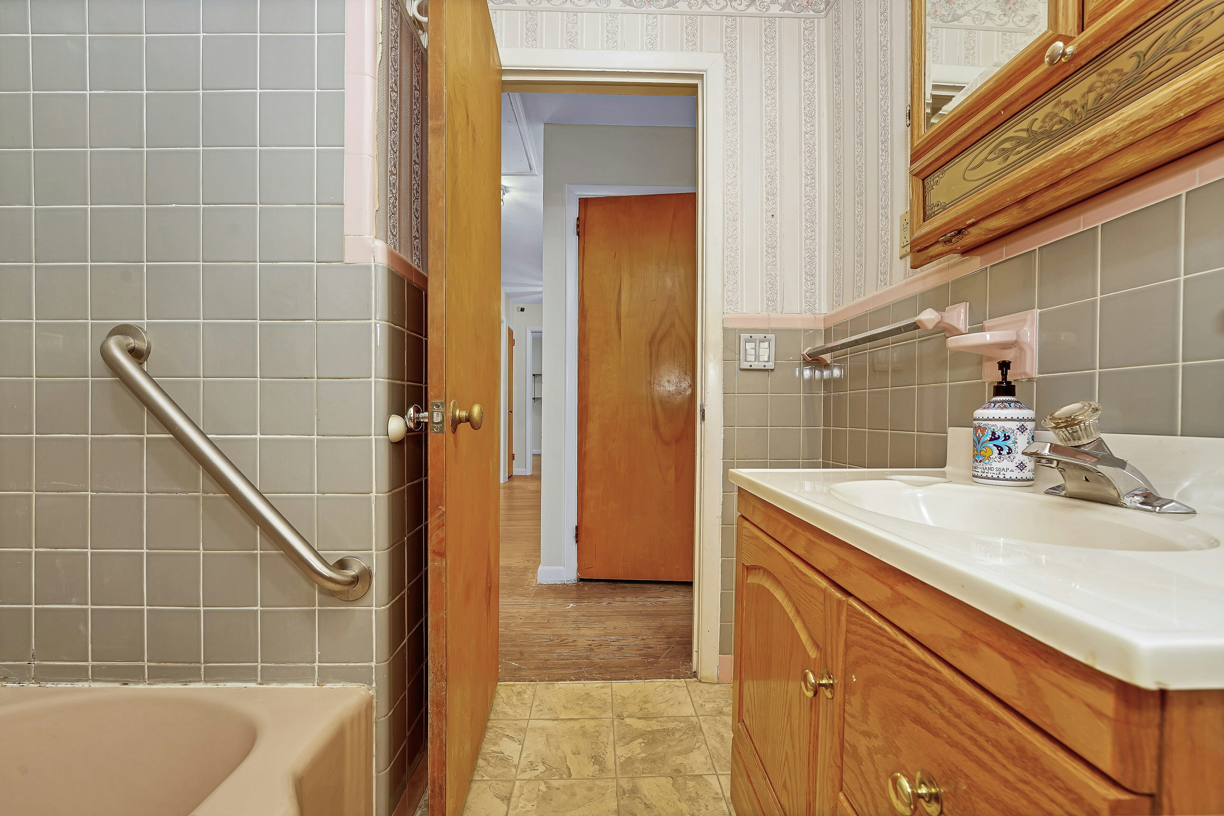 1205 South 10th Street 