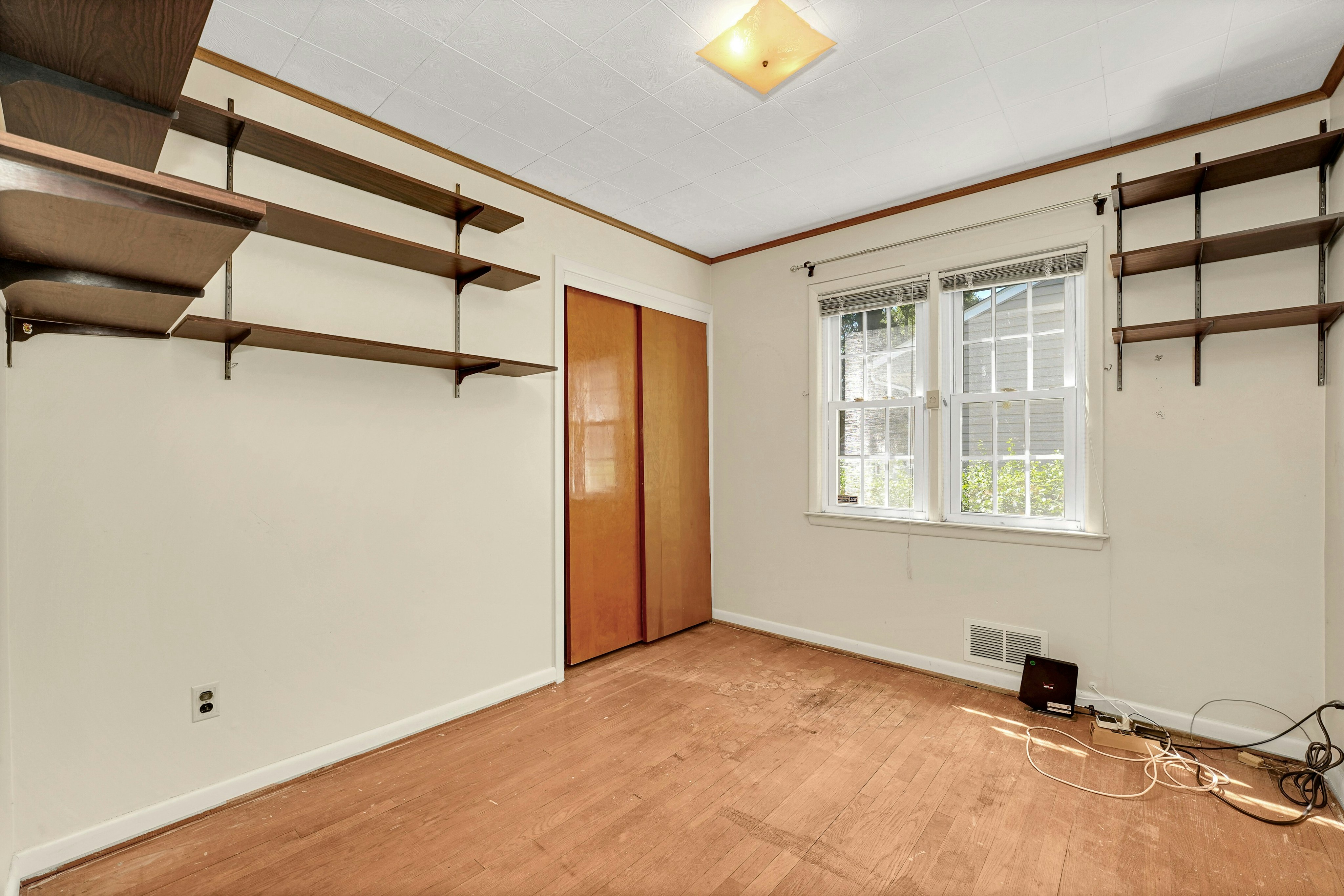 1205 South 10th Street 