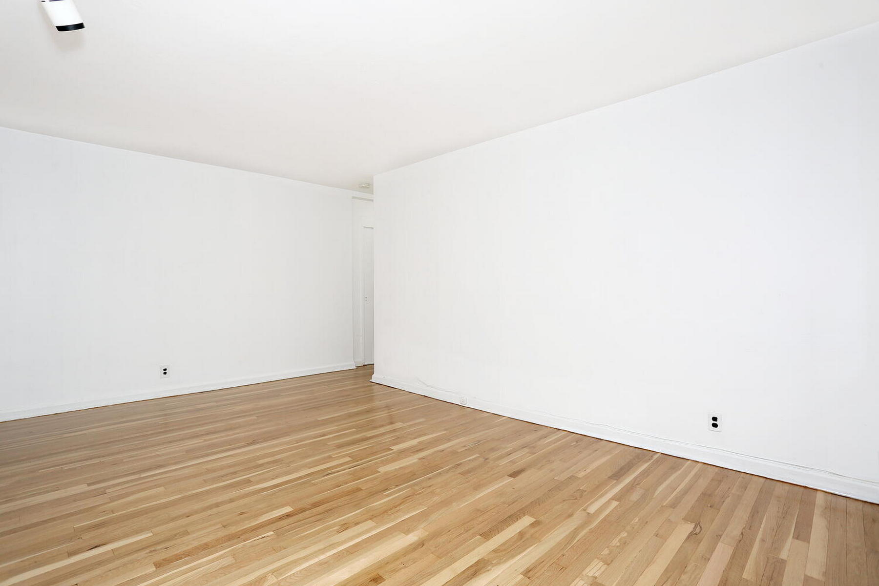 3021 Edwin Avenue #5F 