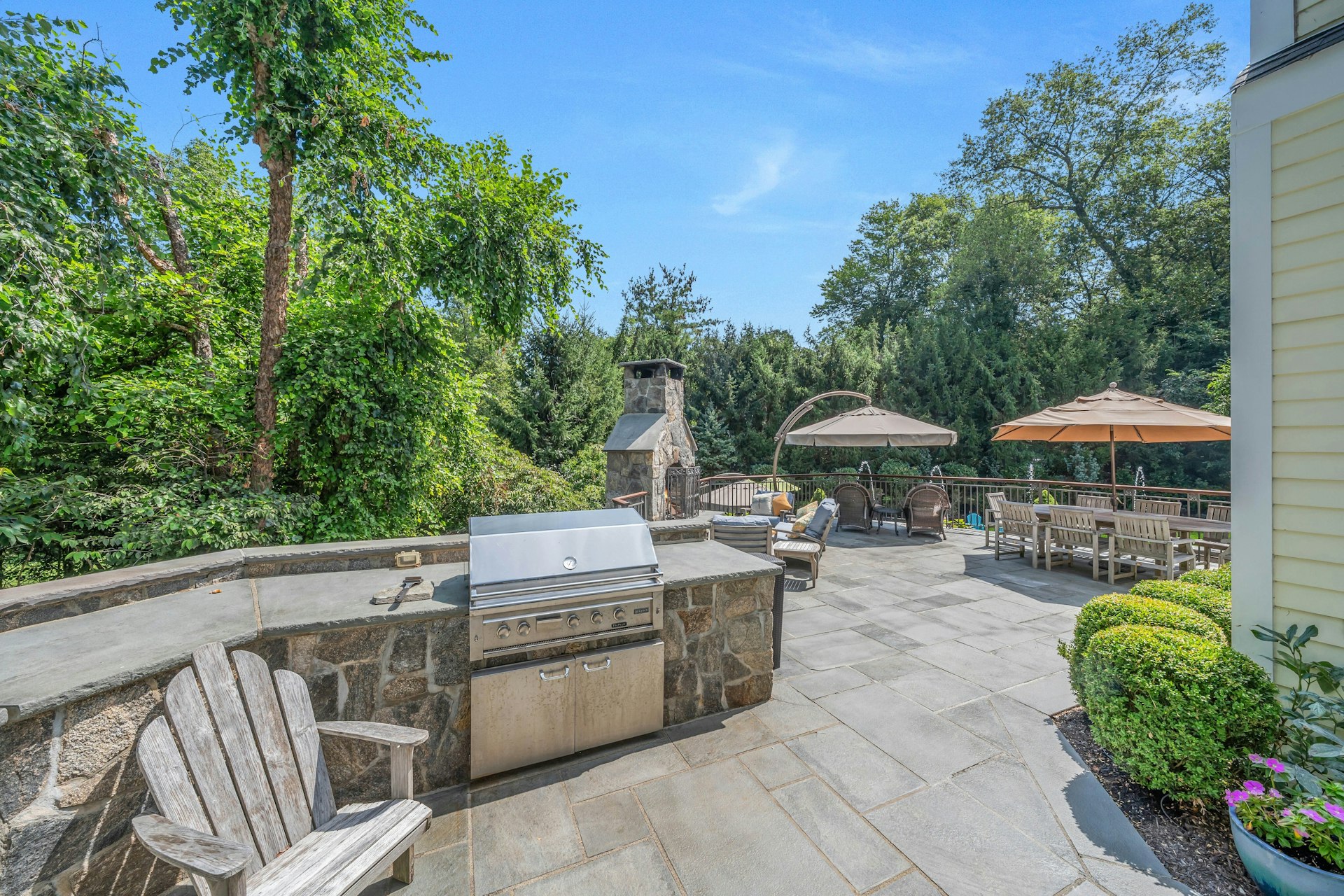 502 Timberline Drive 