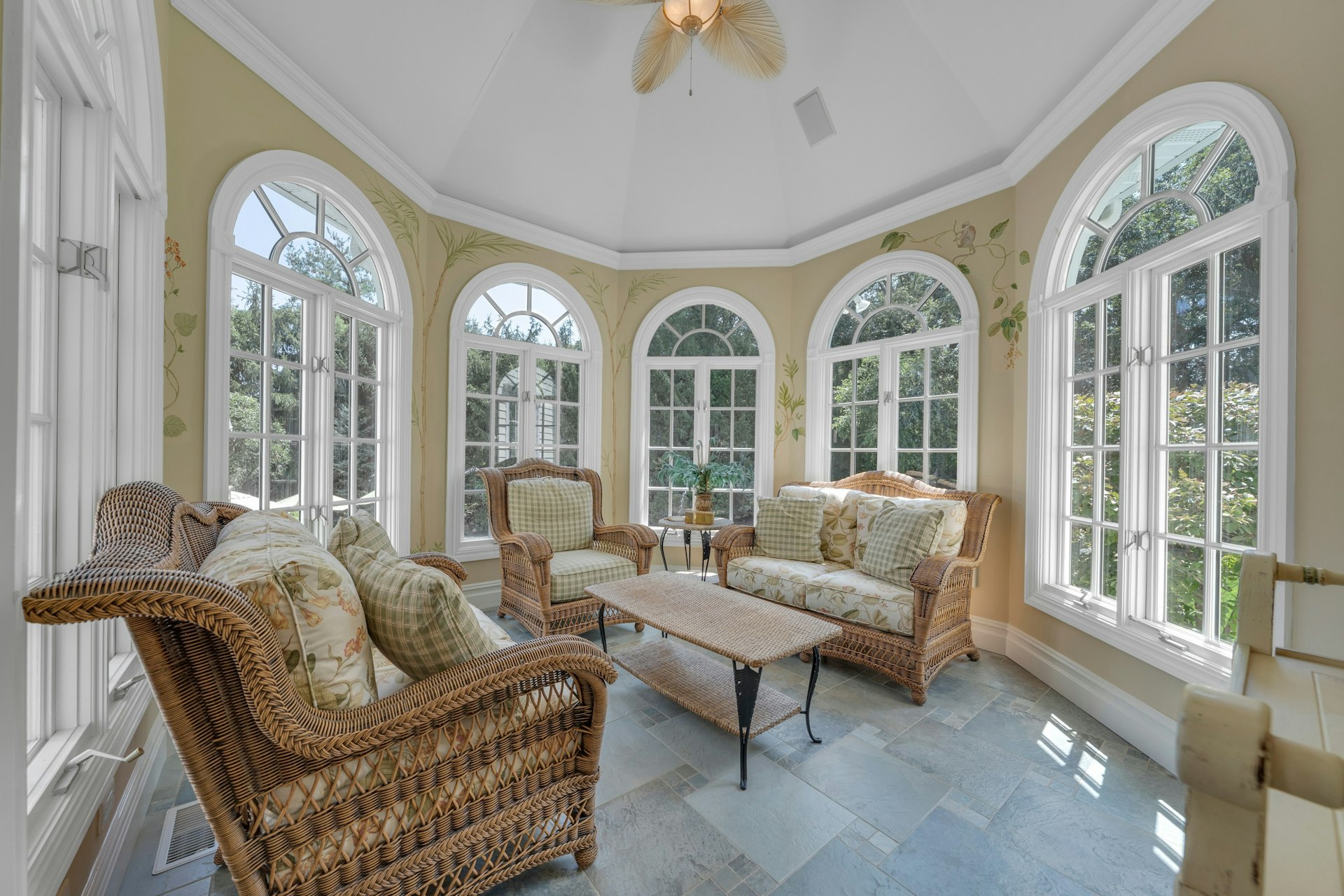 502 Timberline Drive 