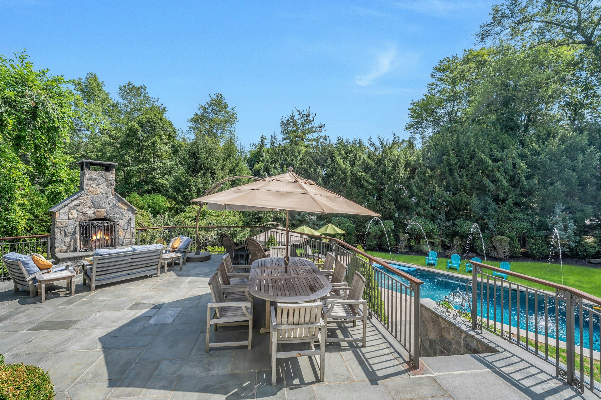 502 Timberline Drive 