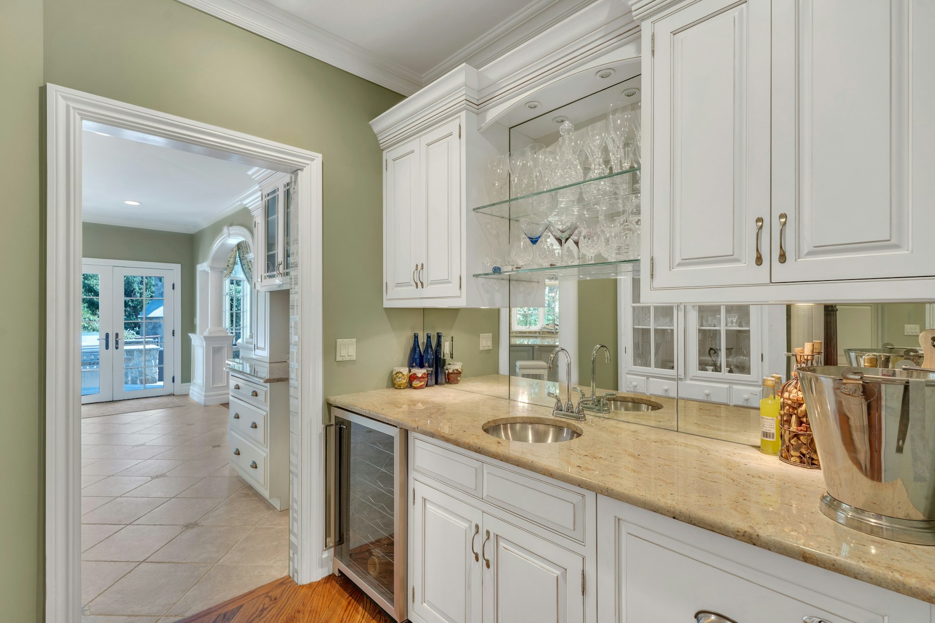 502 Timberline Drive 