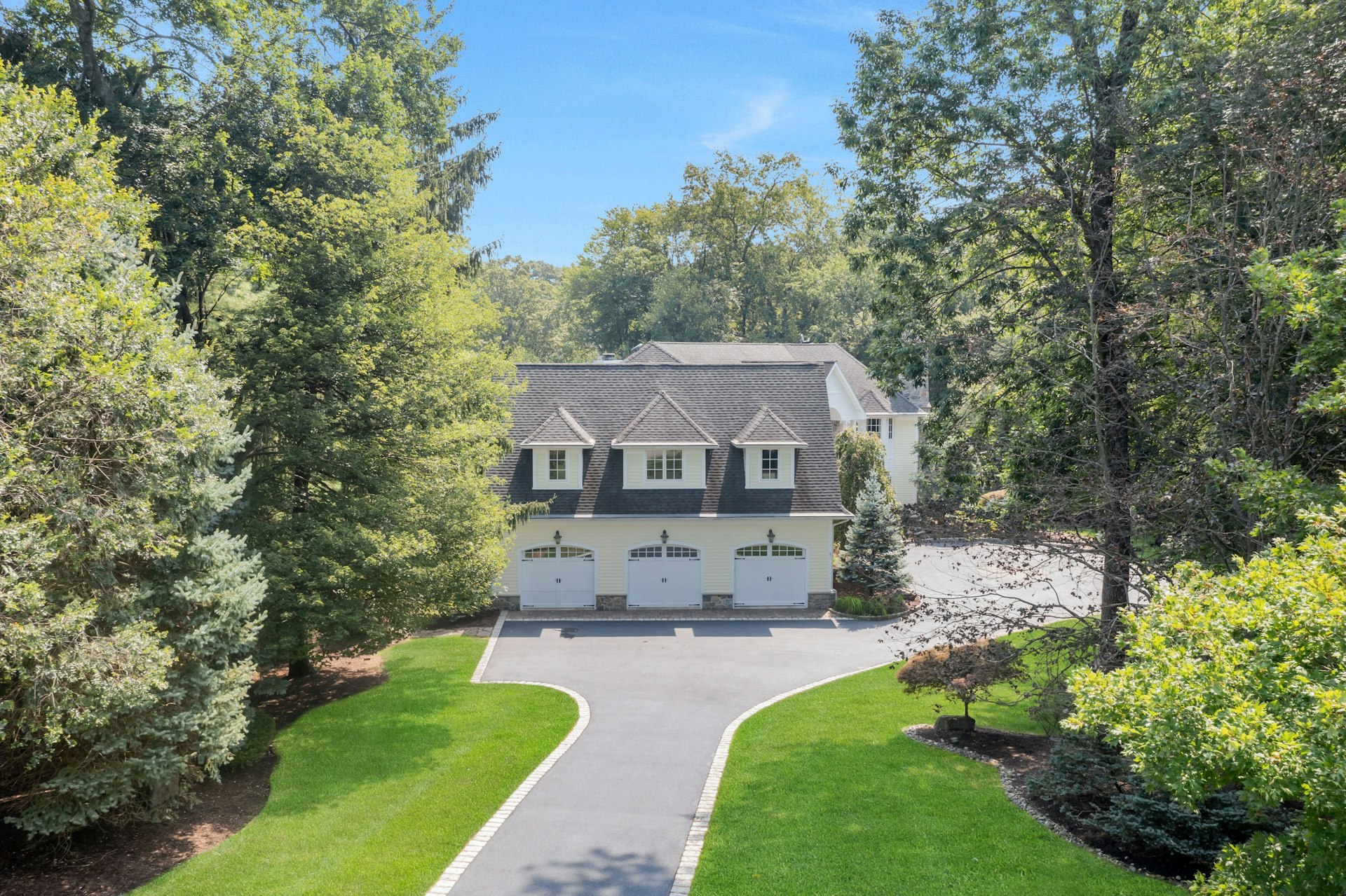 502 Timberline Drive 