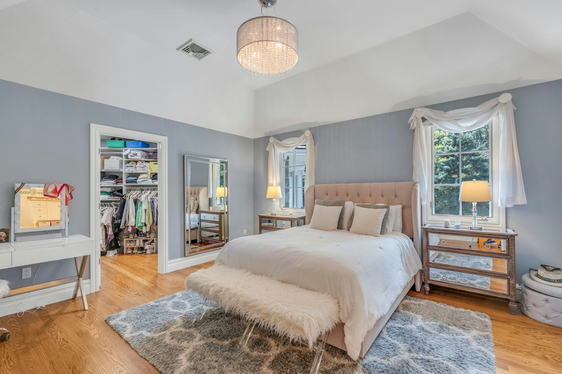 502 Timberline Drive 