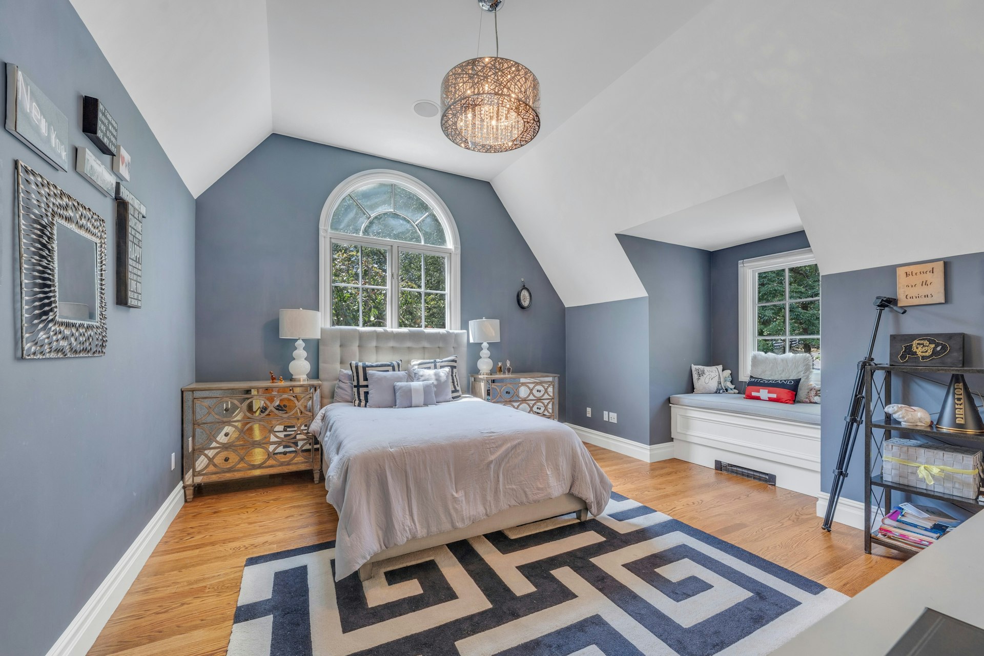 502 Timberline Drive 