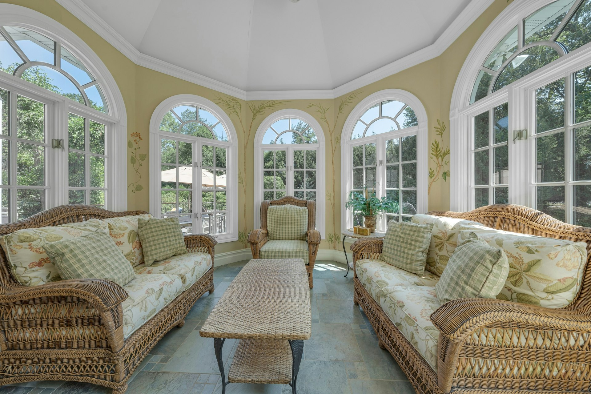 502 Timberline Drive 