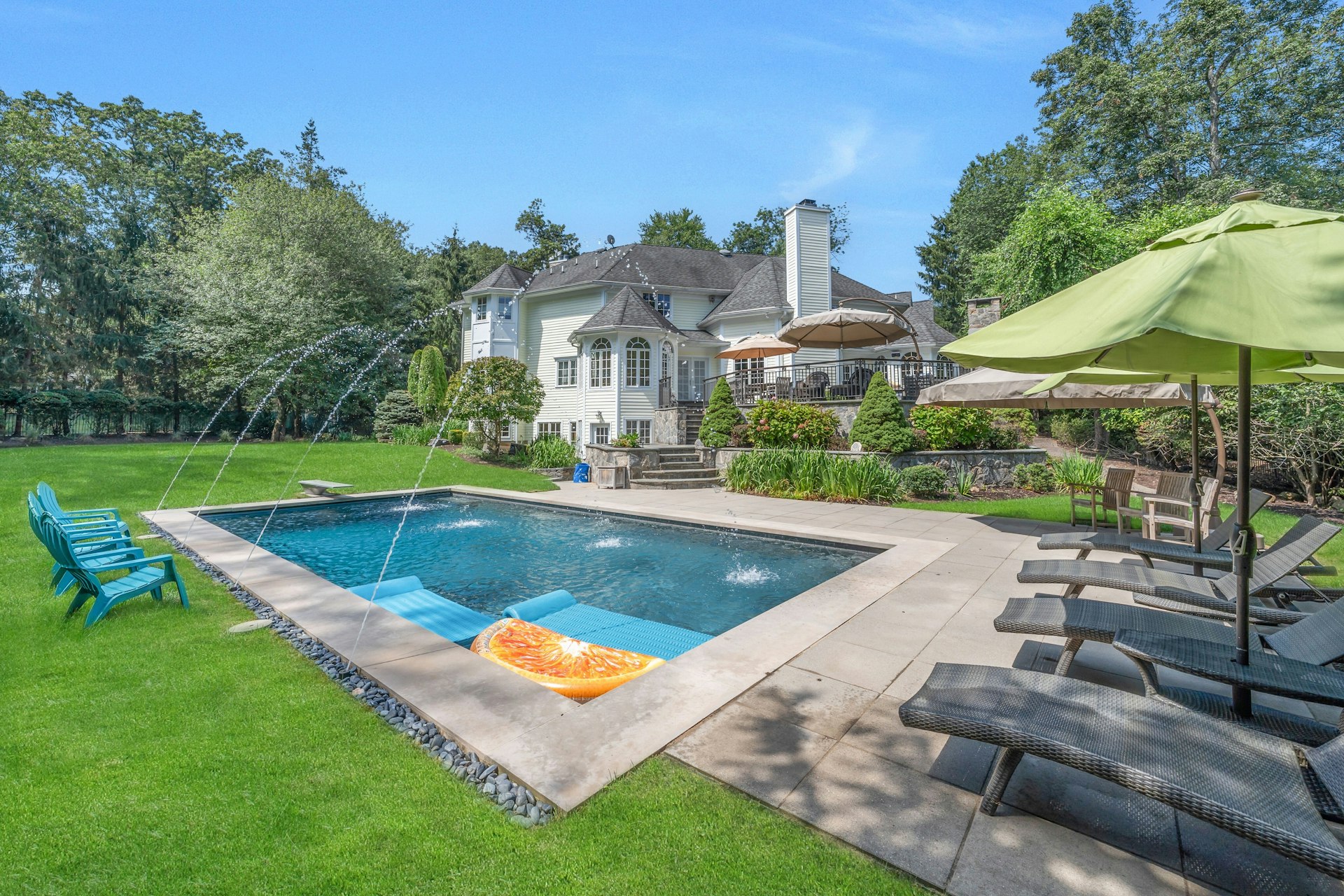 502 Timberline Drive 