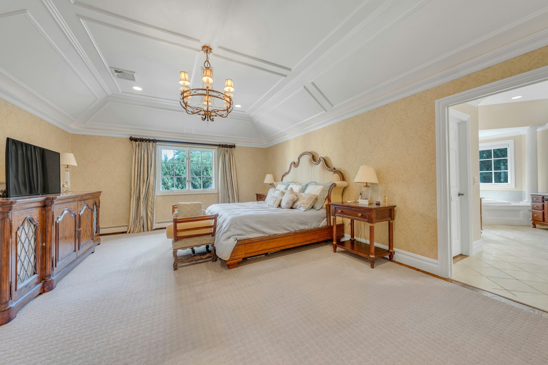 502 Timberline Drive 