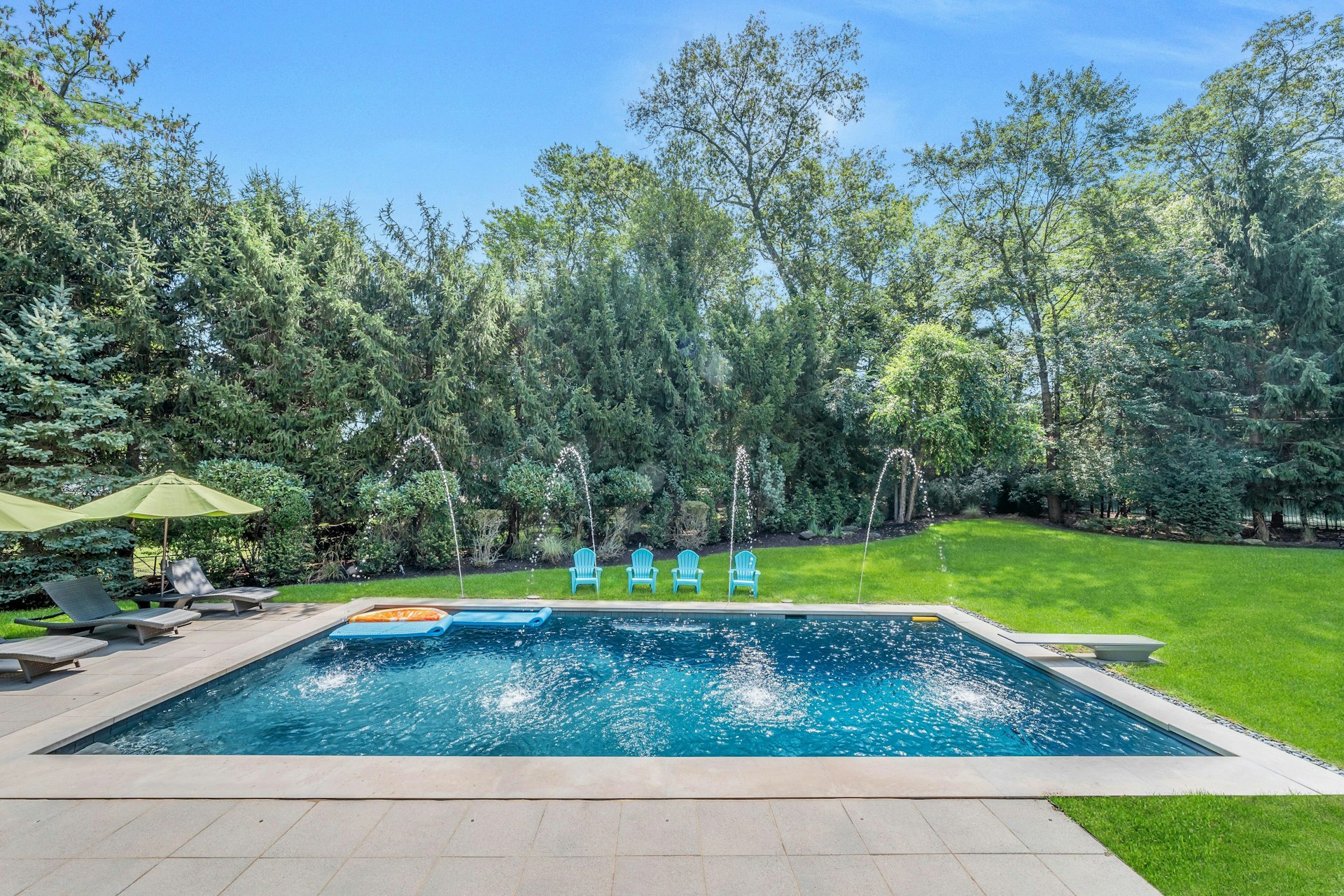 502 Timberline Drive 