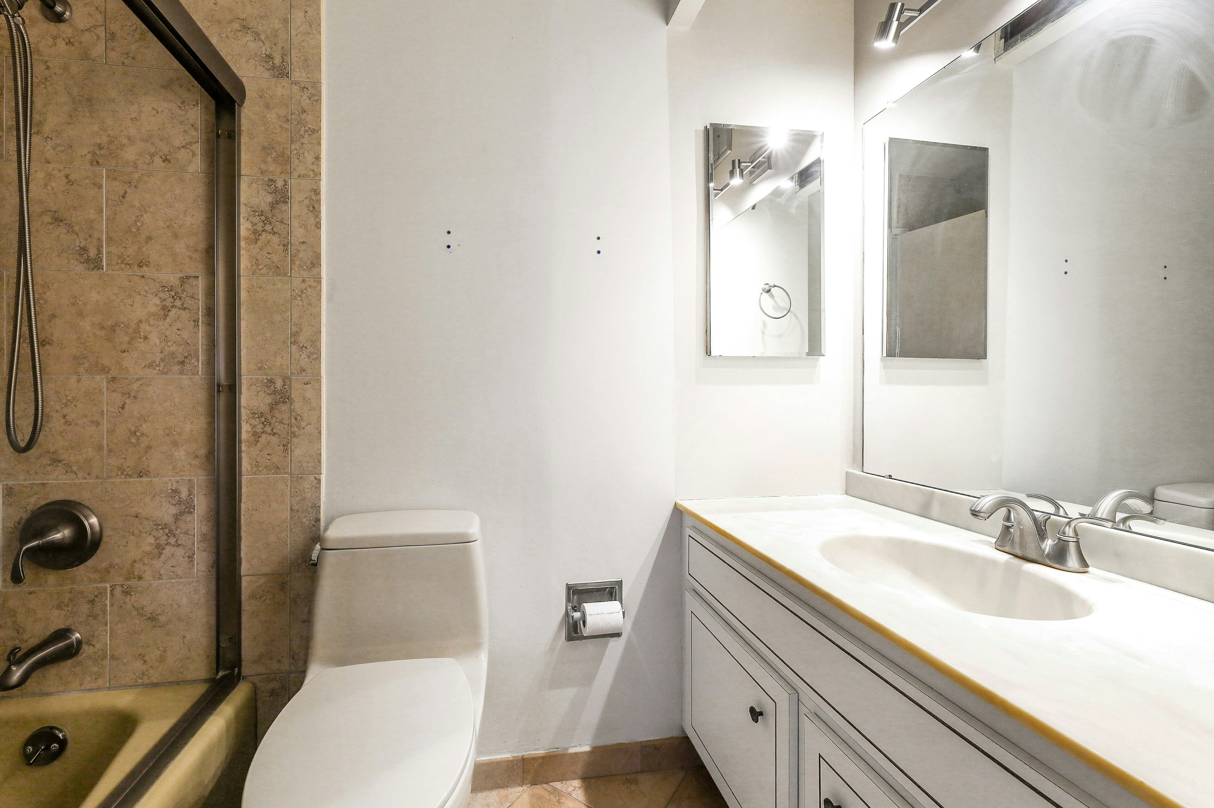 200 Winston Drive Unit 421