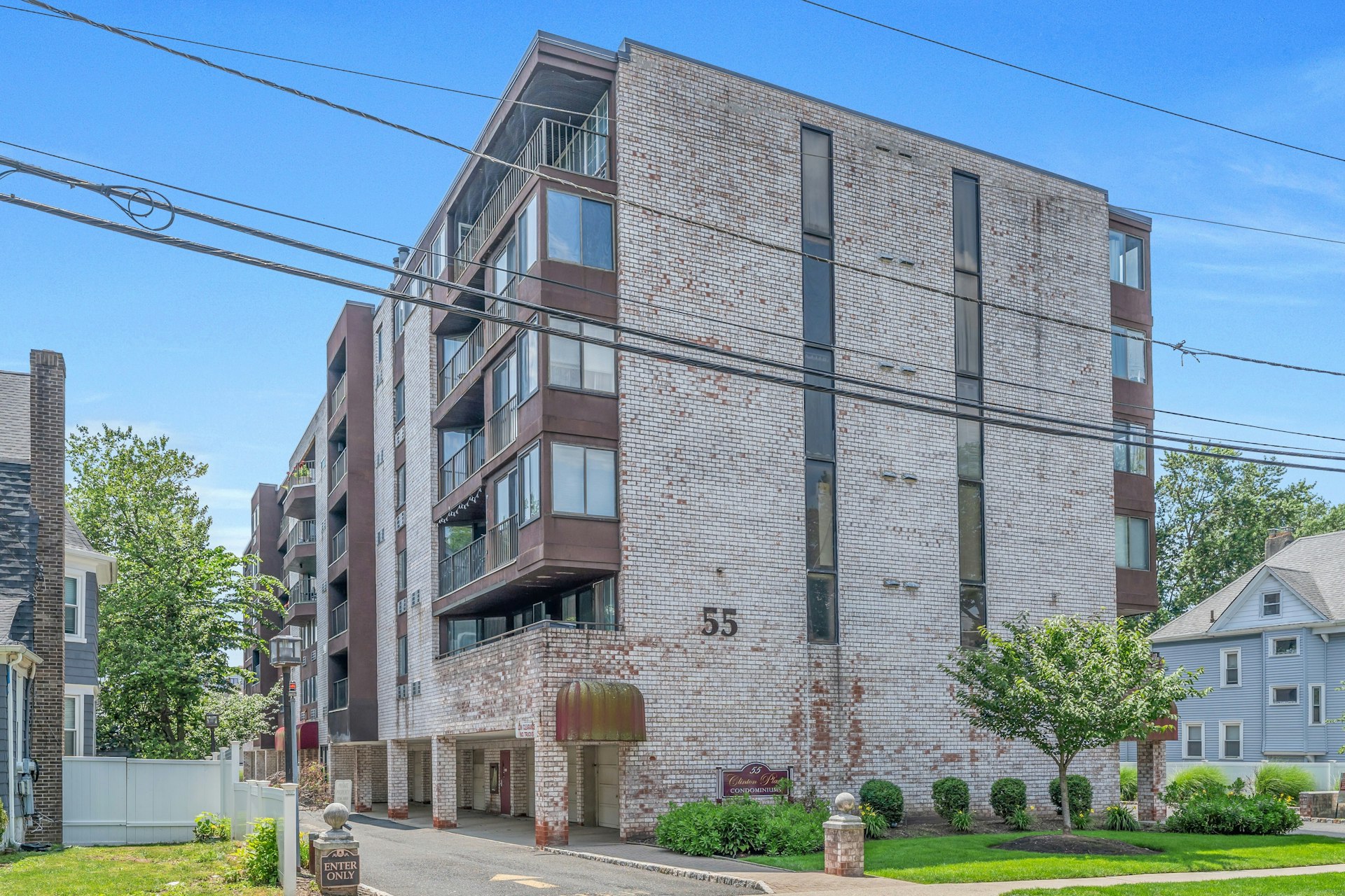 55 Clinton Unit# 308