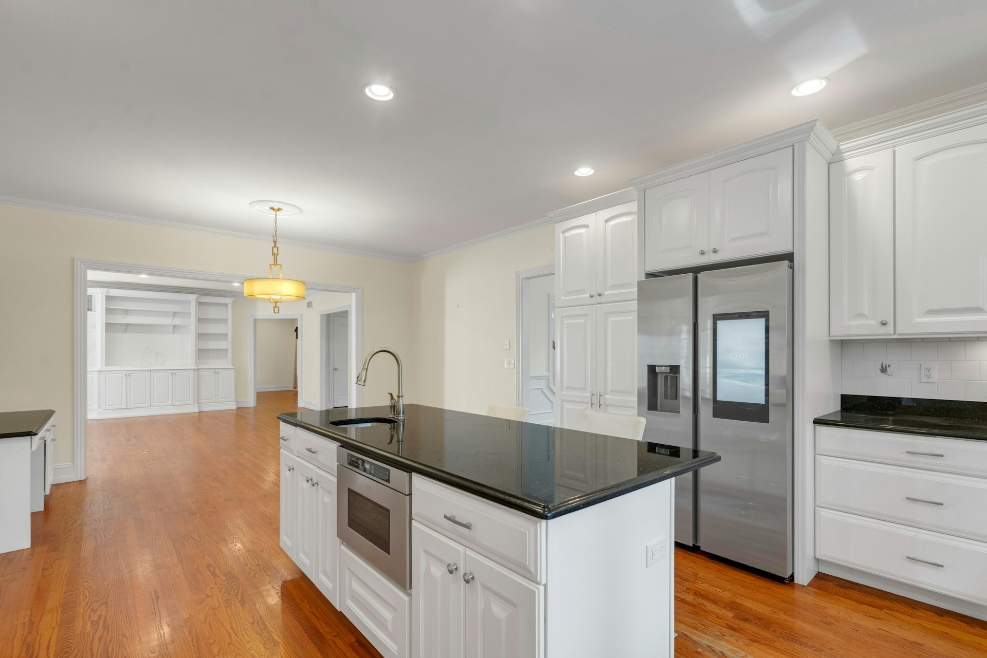 83 Chestnut Ridge Road