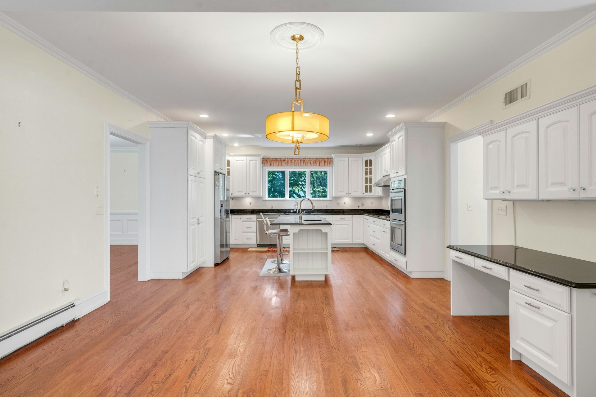 83 Chestnut Ridge Road