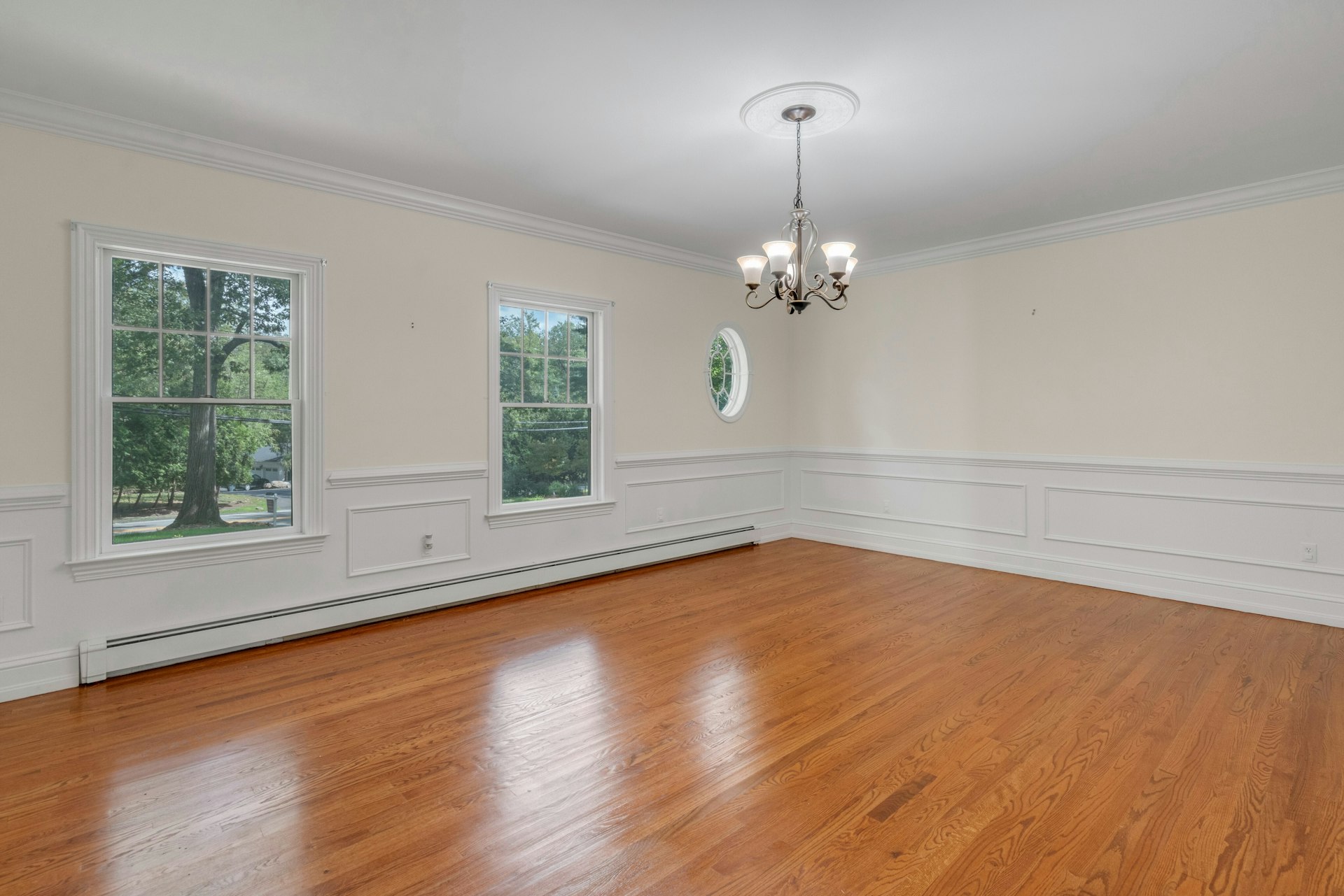 83 Chestnut Ridge Road