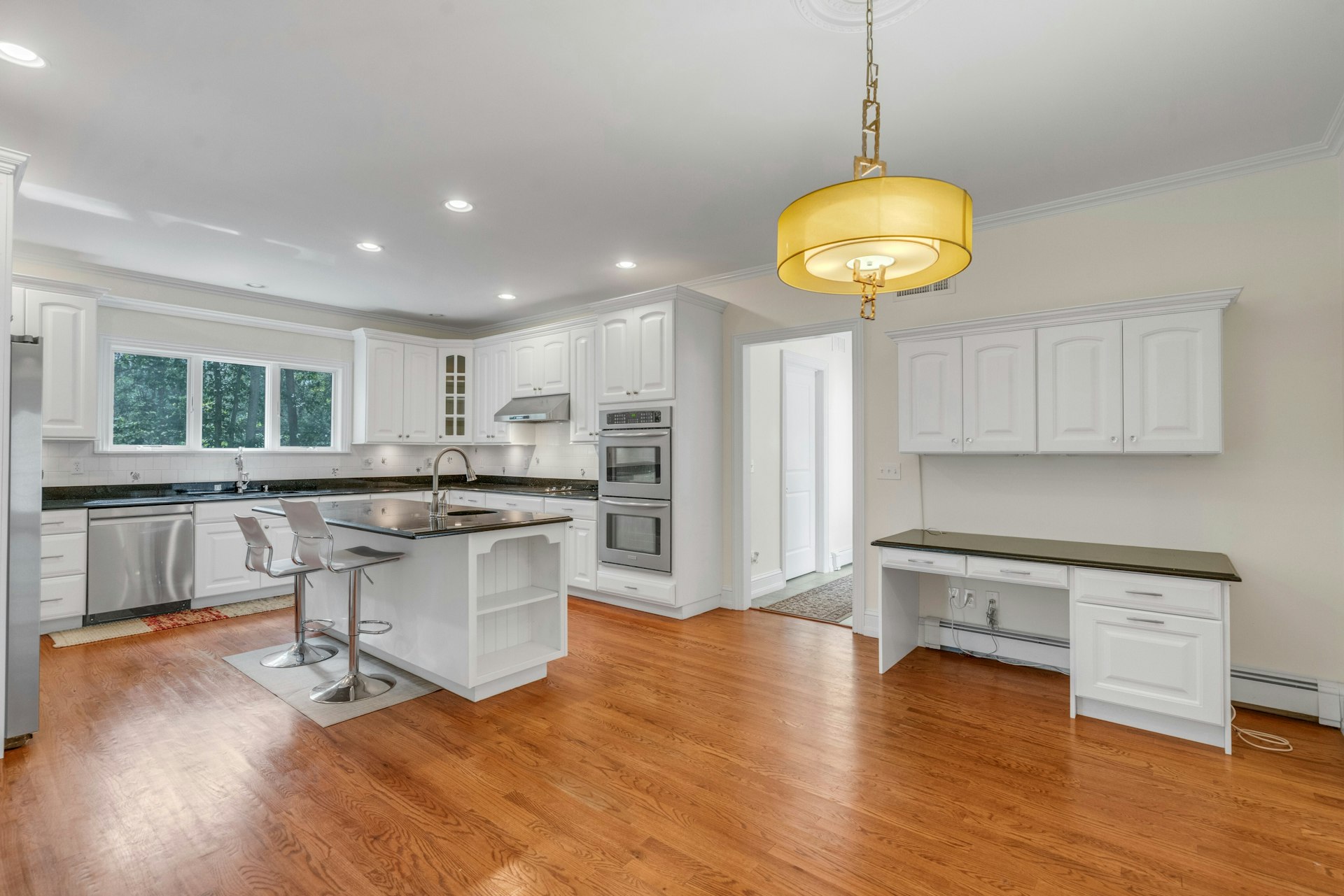 83 Chestnut Ridge Road