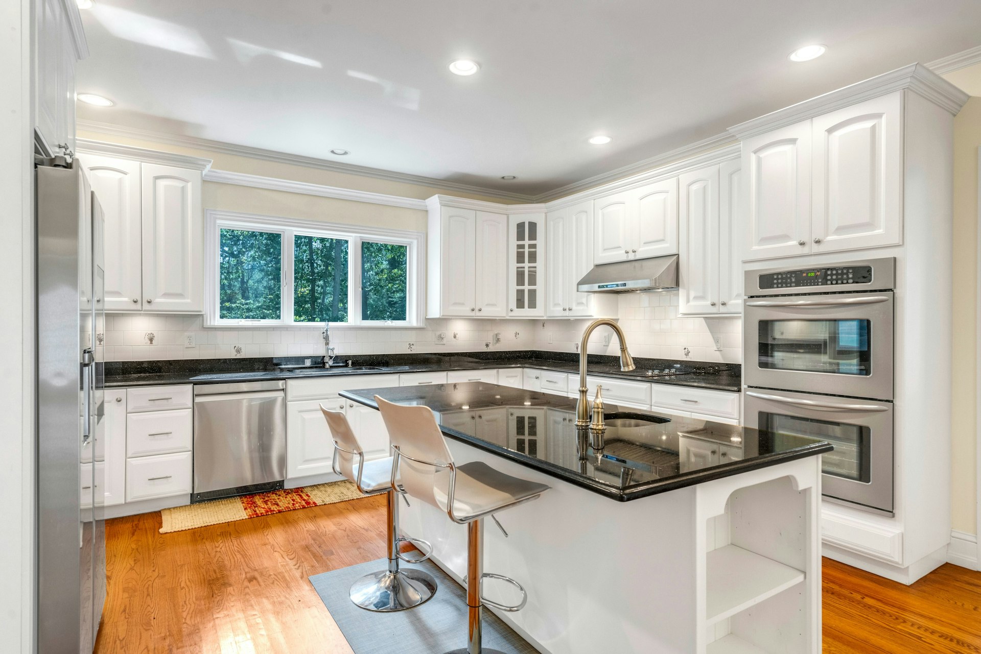 83 Chestnut Ridge Road