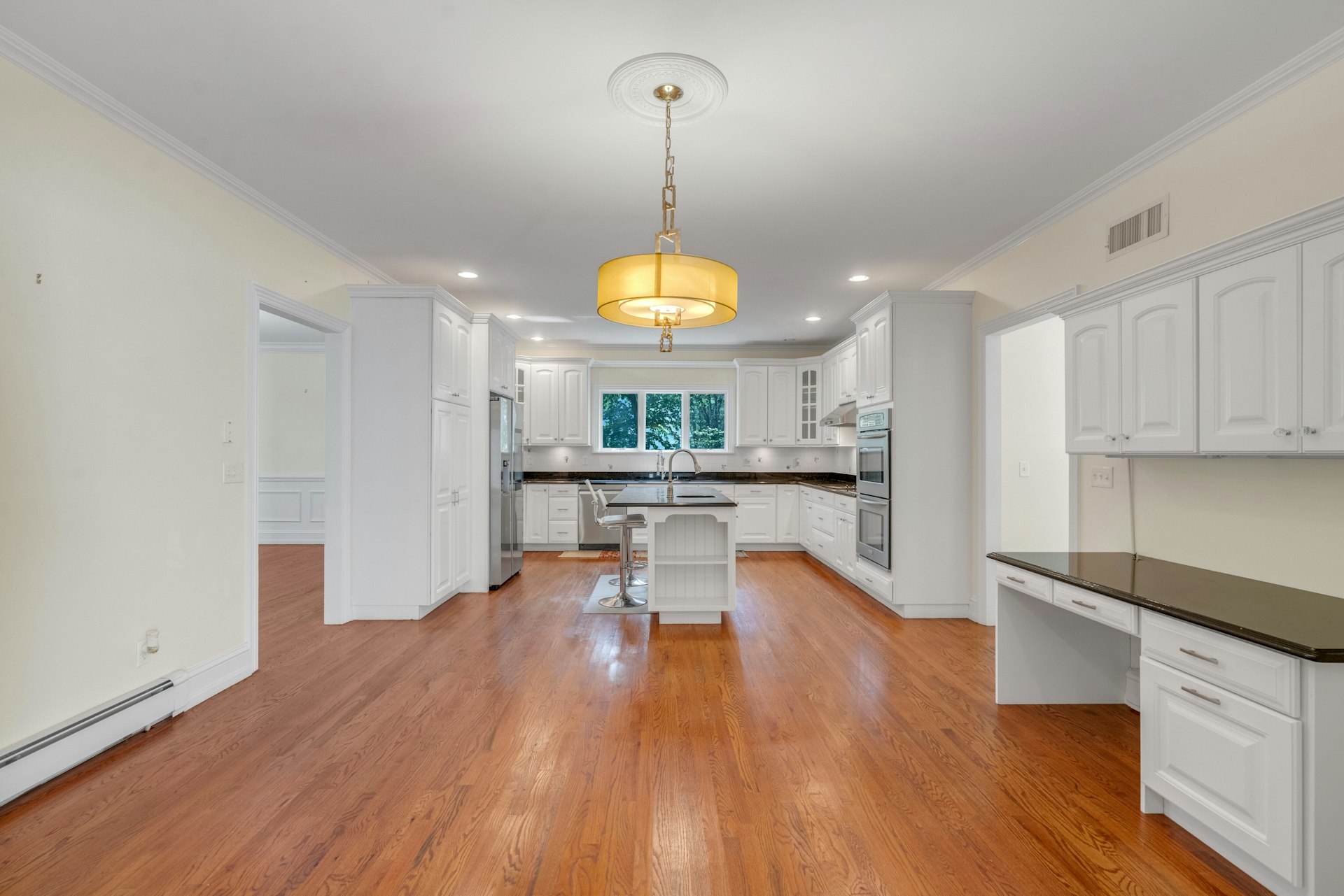 83 Chestnut Ridge Road