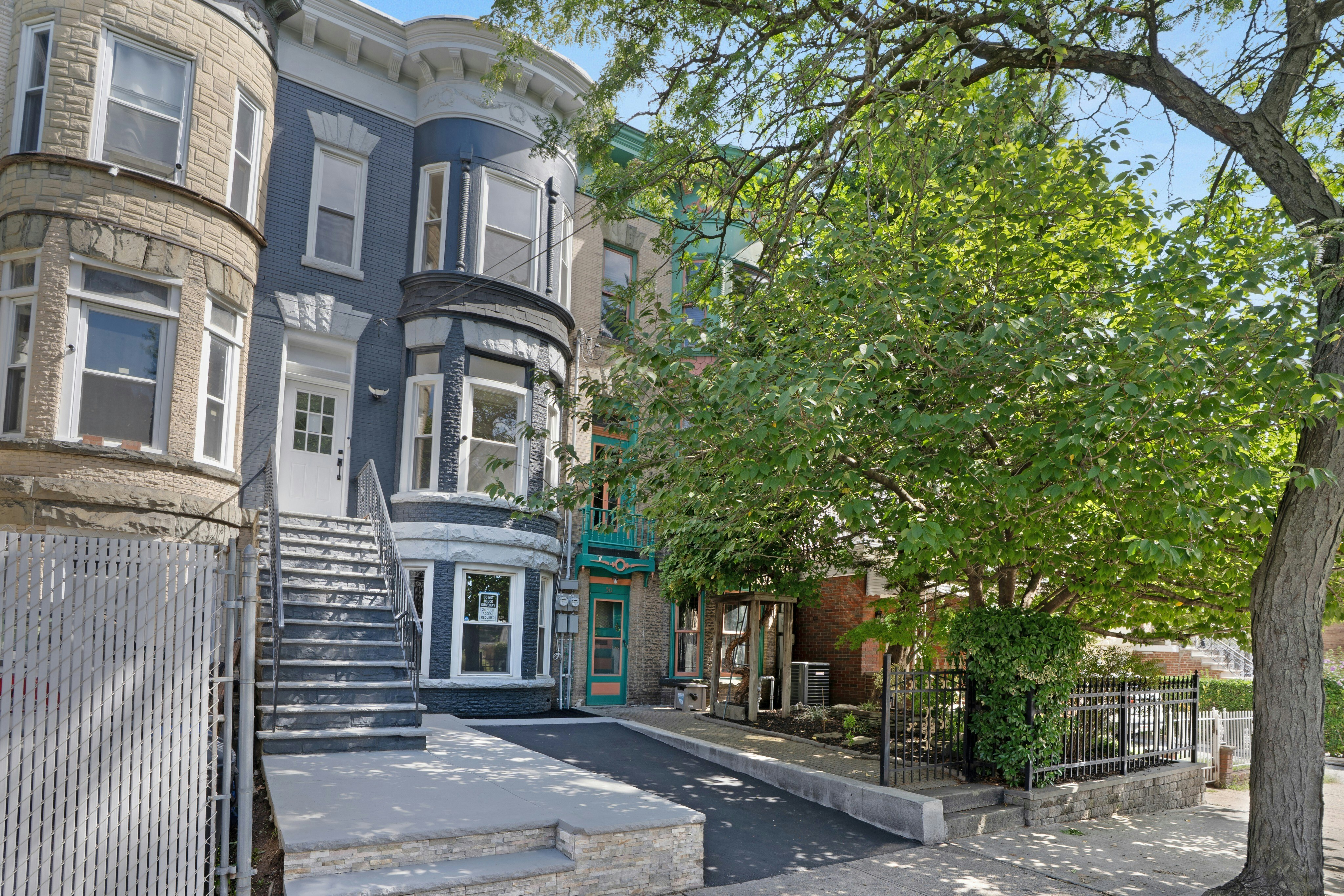 52 Brinkerhoff Street 