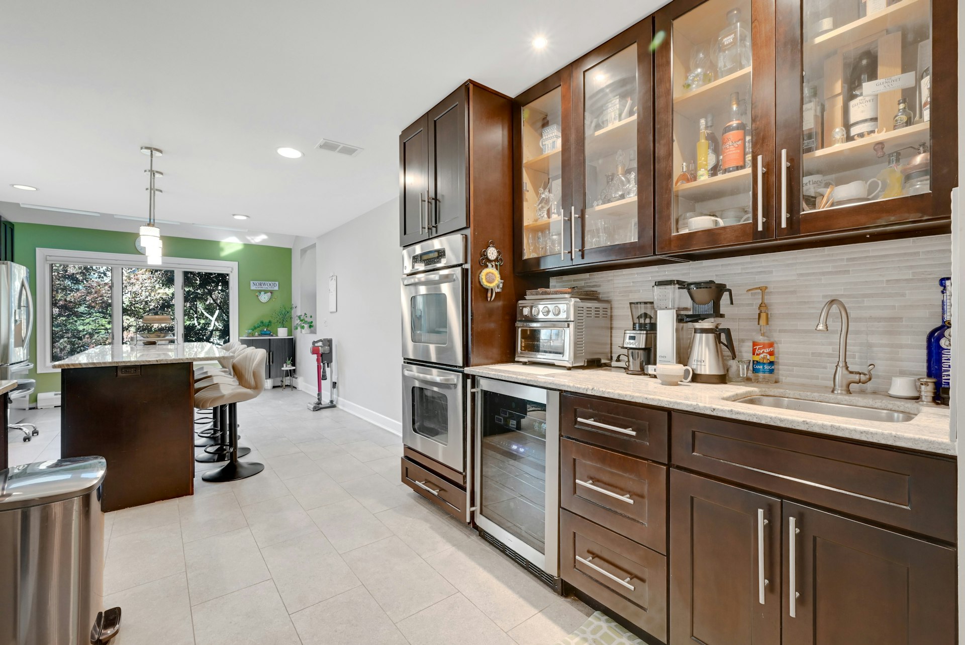 714 Holly Ct Unit# 714