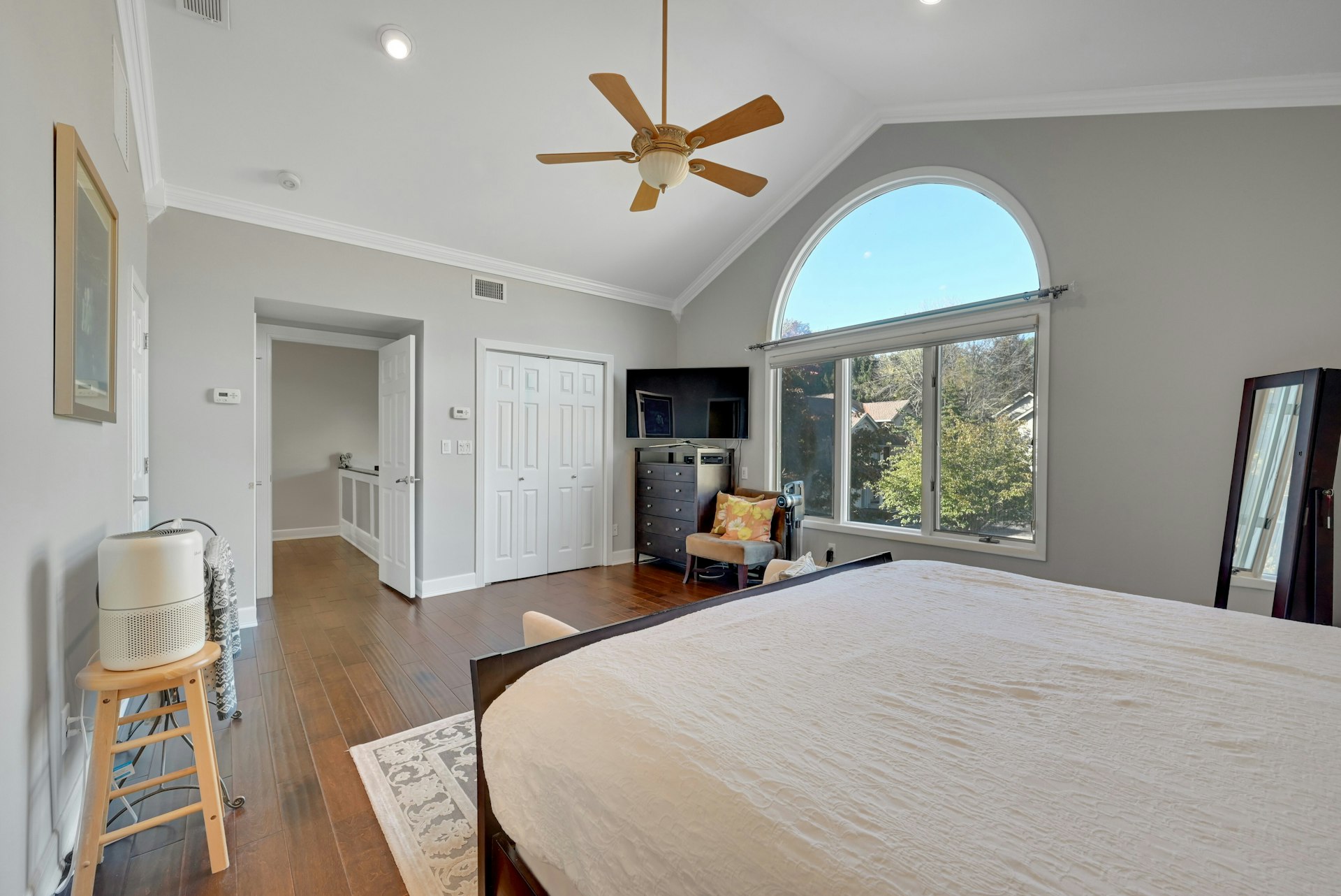 714 Holly Ct Unit# 714