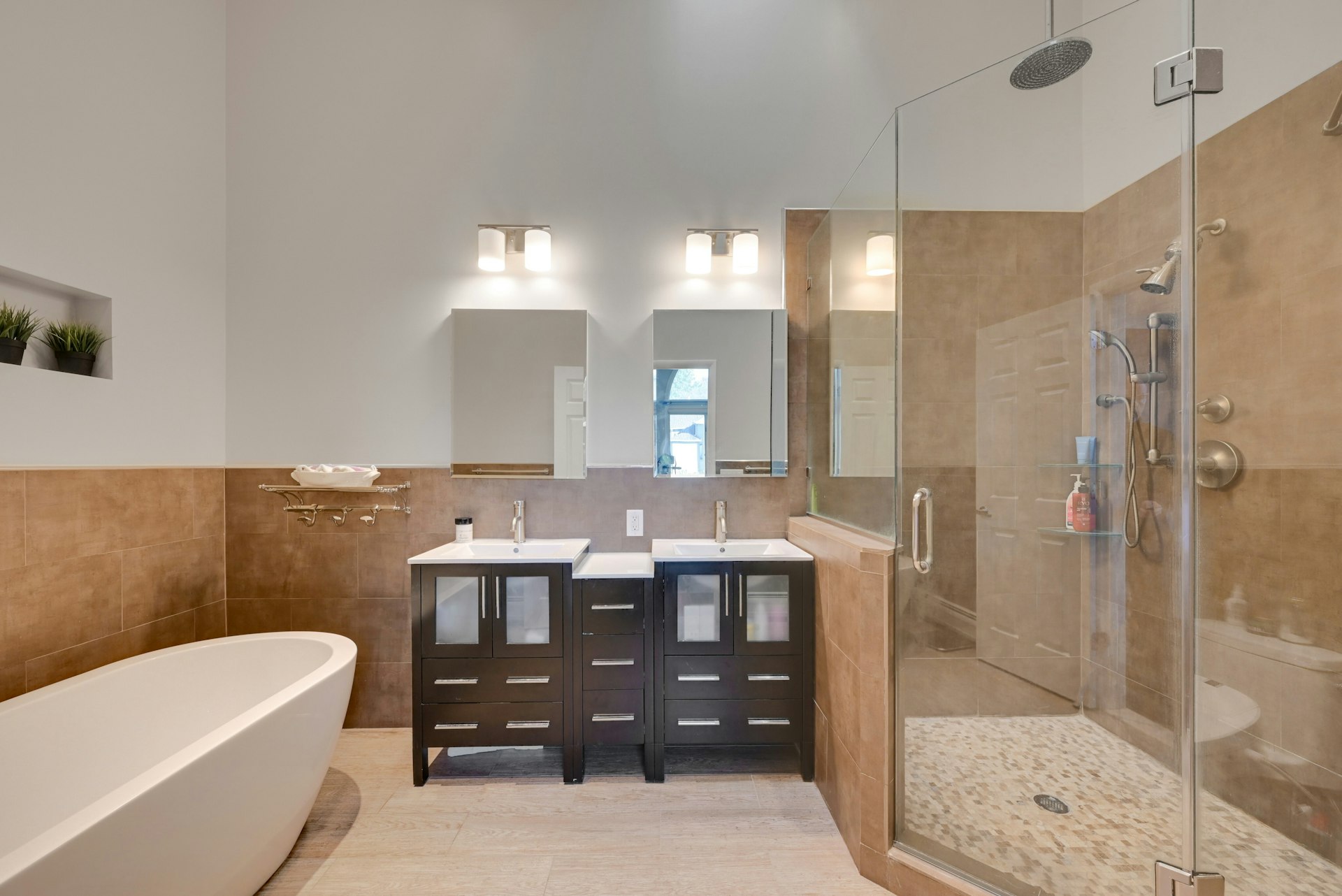 714 Holly Ct Unit# 714