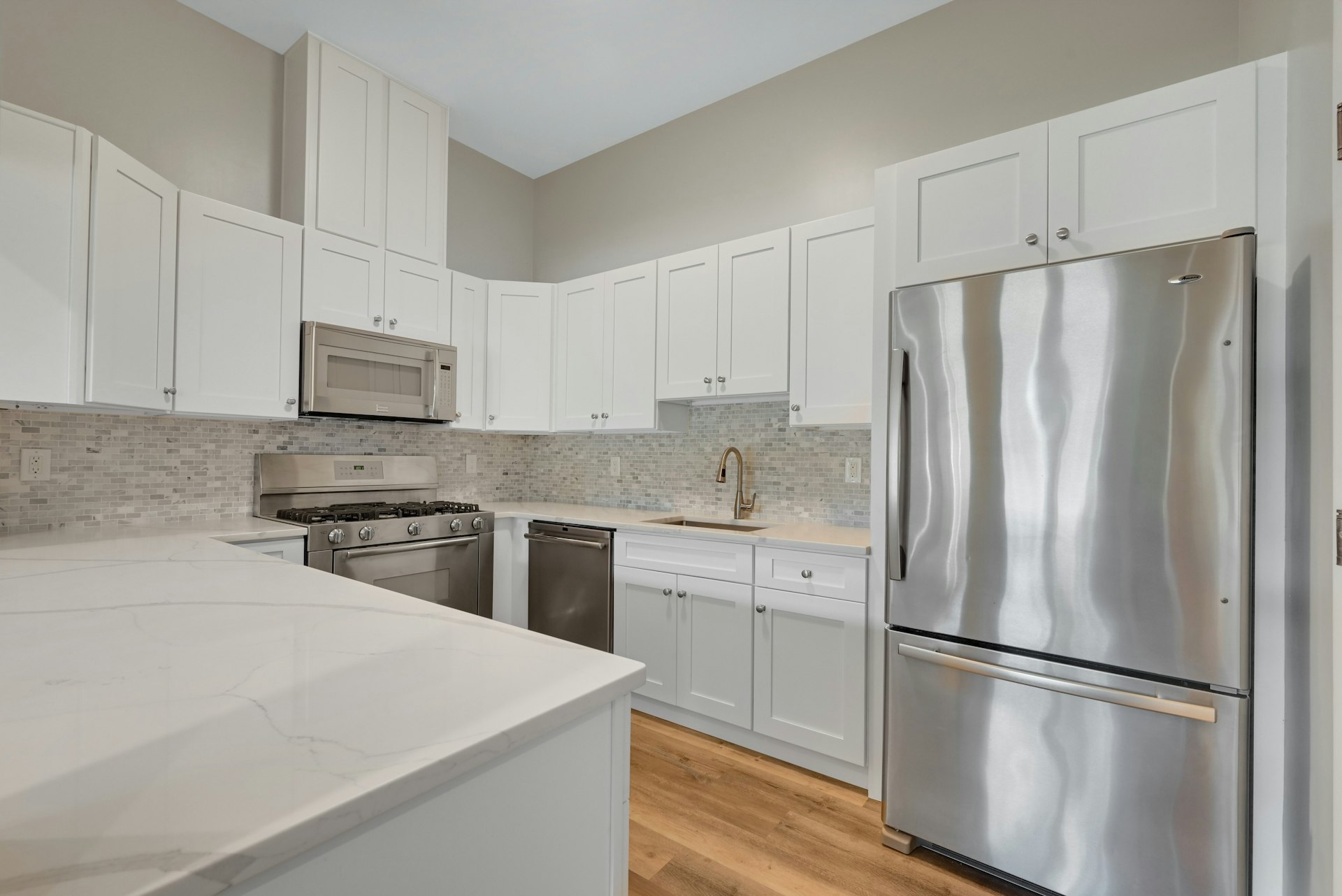 714 Holly Ct Unit# 714