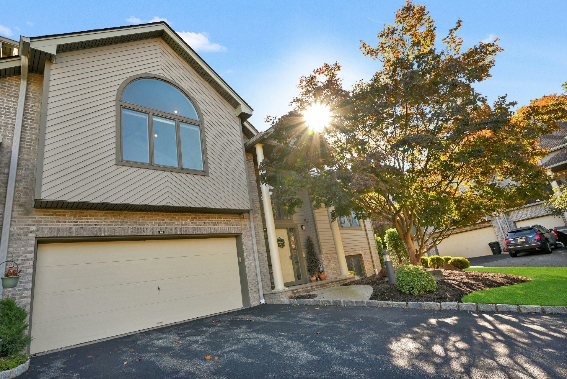 714 Holly Ct Unit# 714