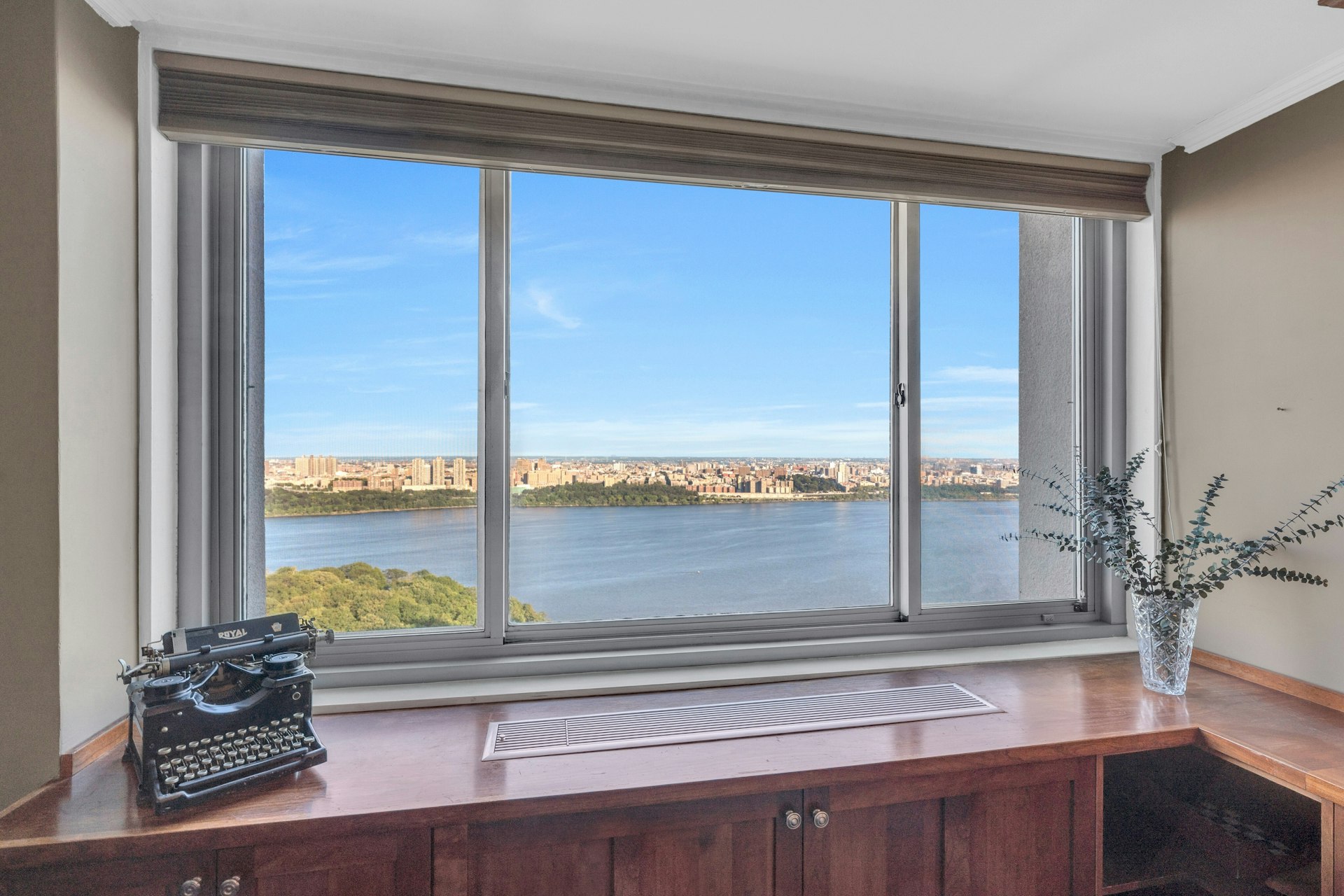 1600 Parker Avenue #27G 