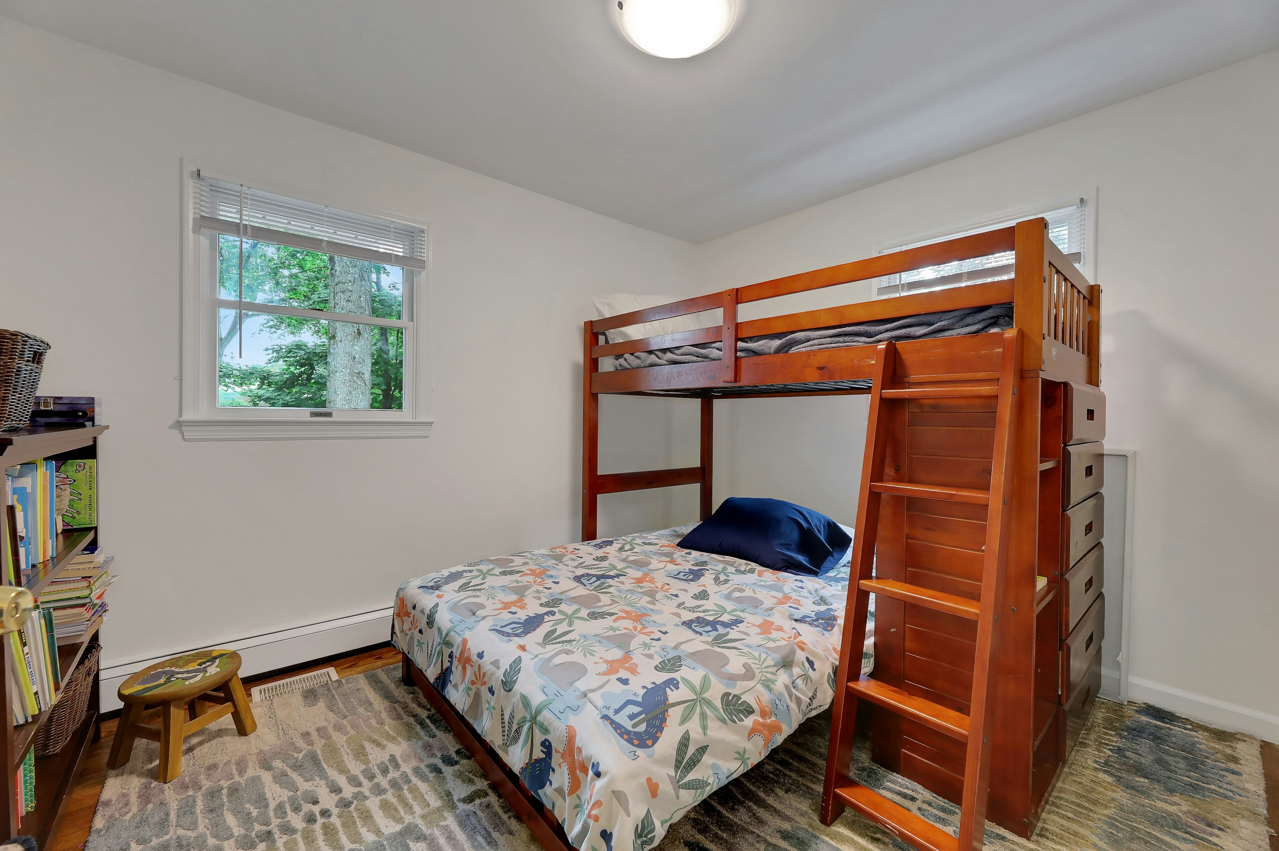 488 Baxter Avenue 