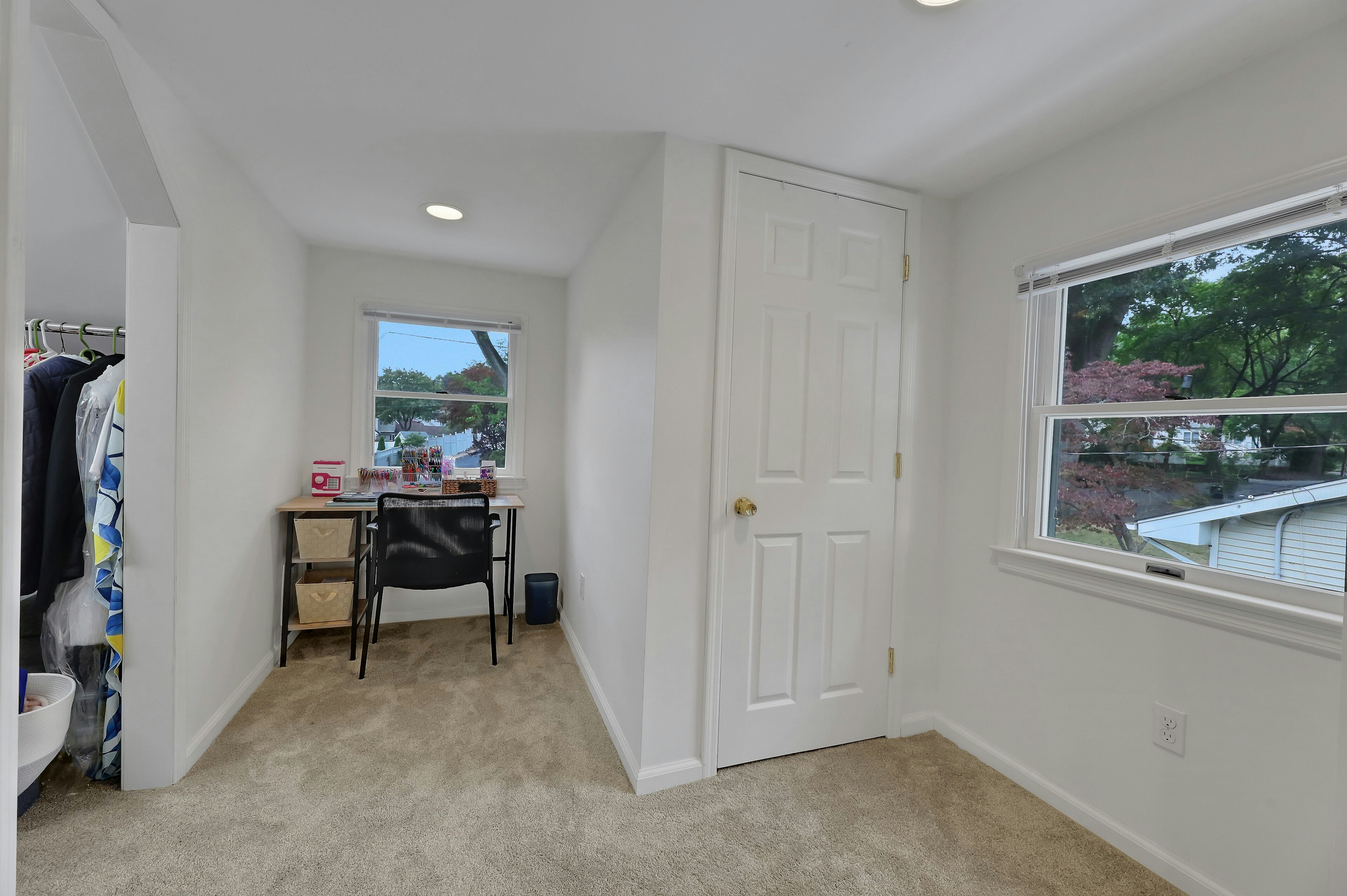 488 Baxter Avenue 