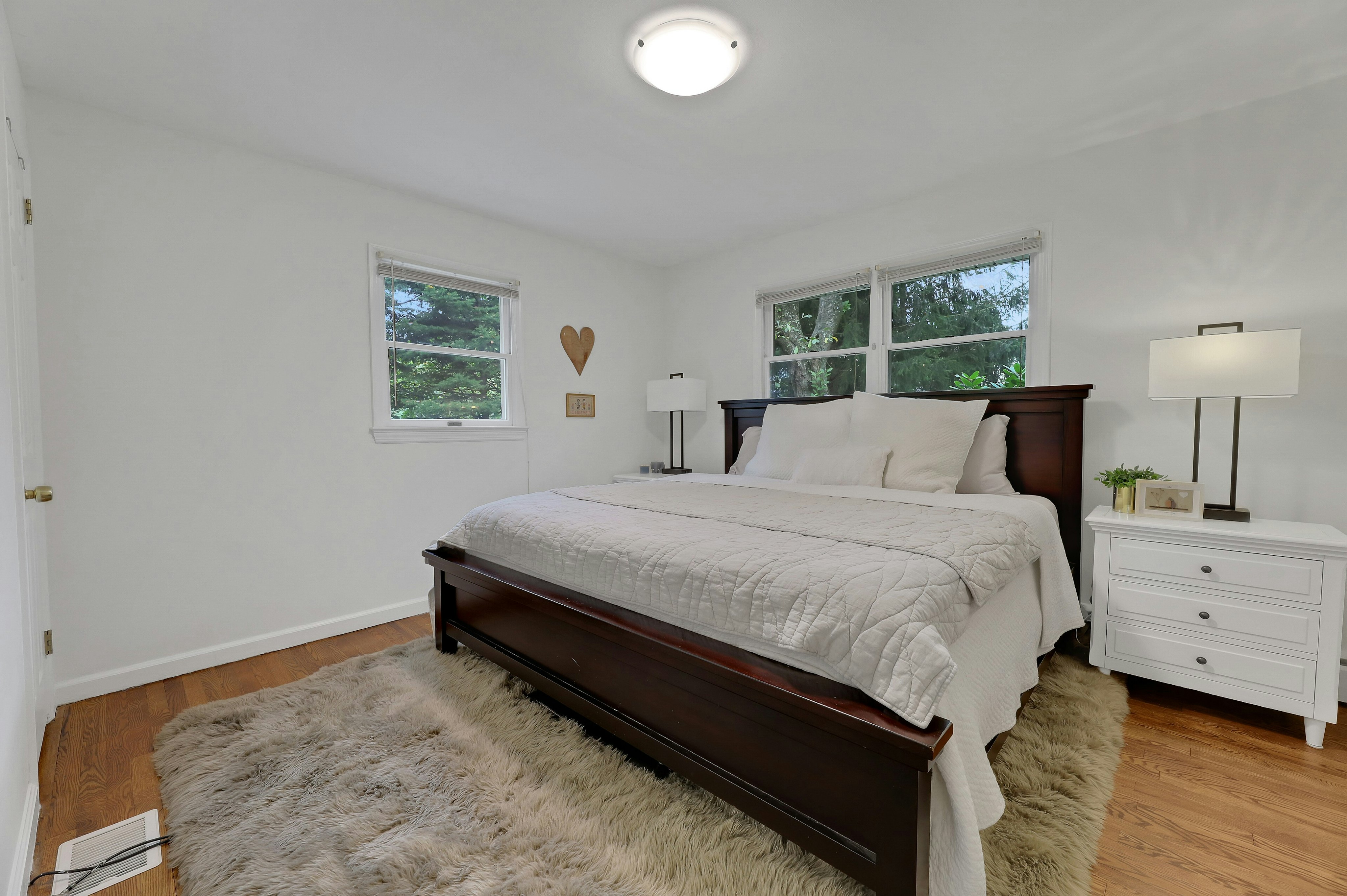 488 Baxter Avenue 