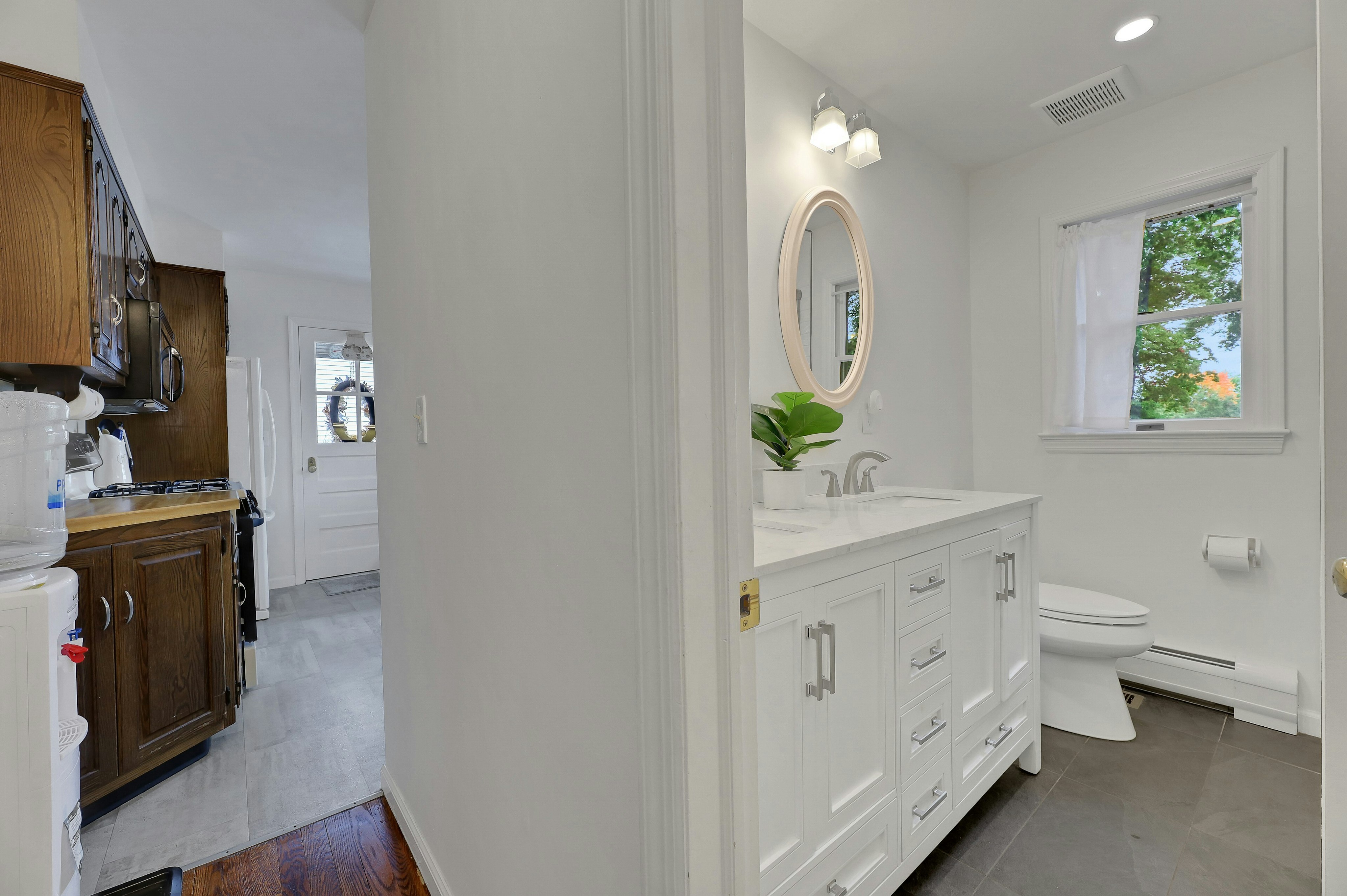 488 Baxter Avenue 