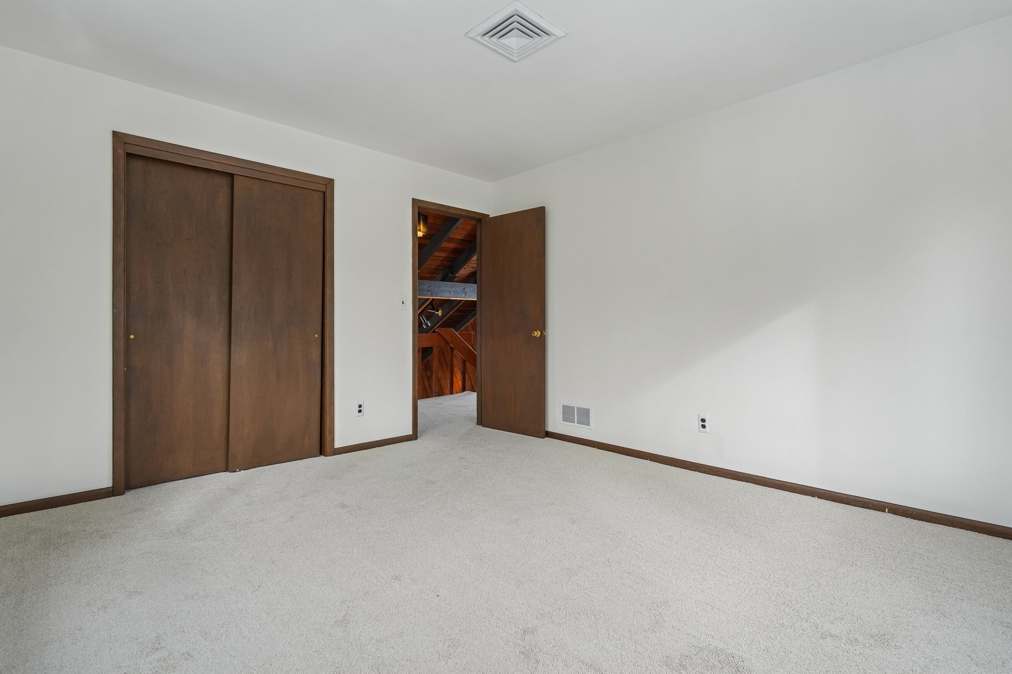 159 N Deer Trl 