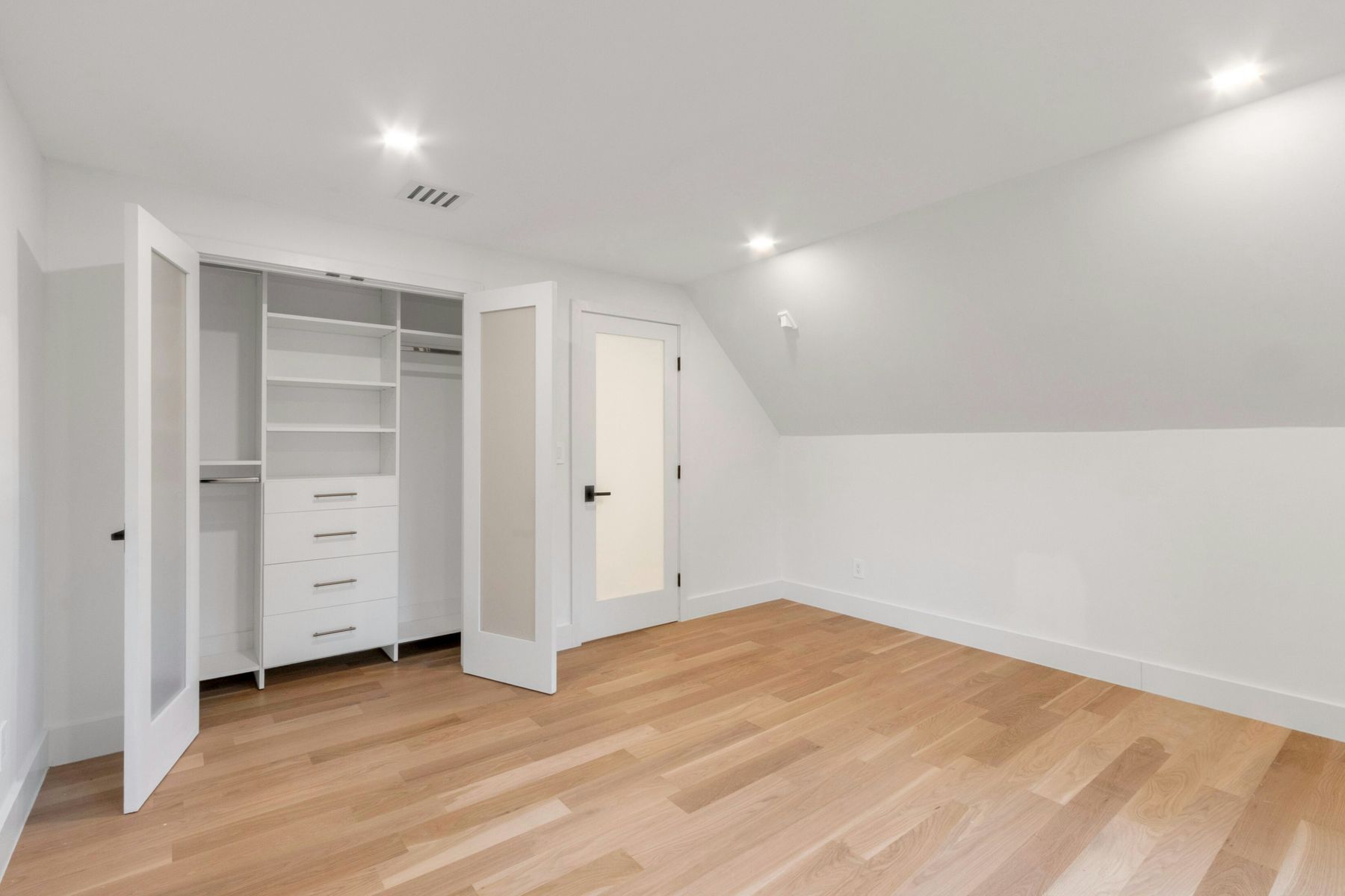 14 Rambling Brook Road 