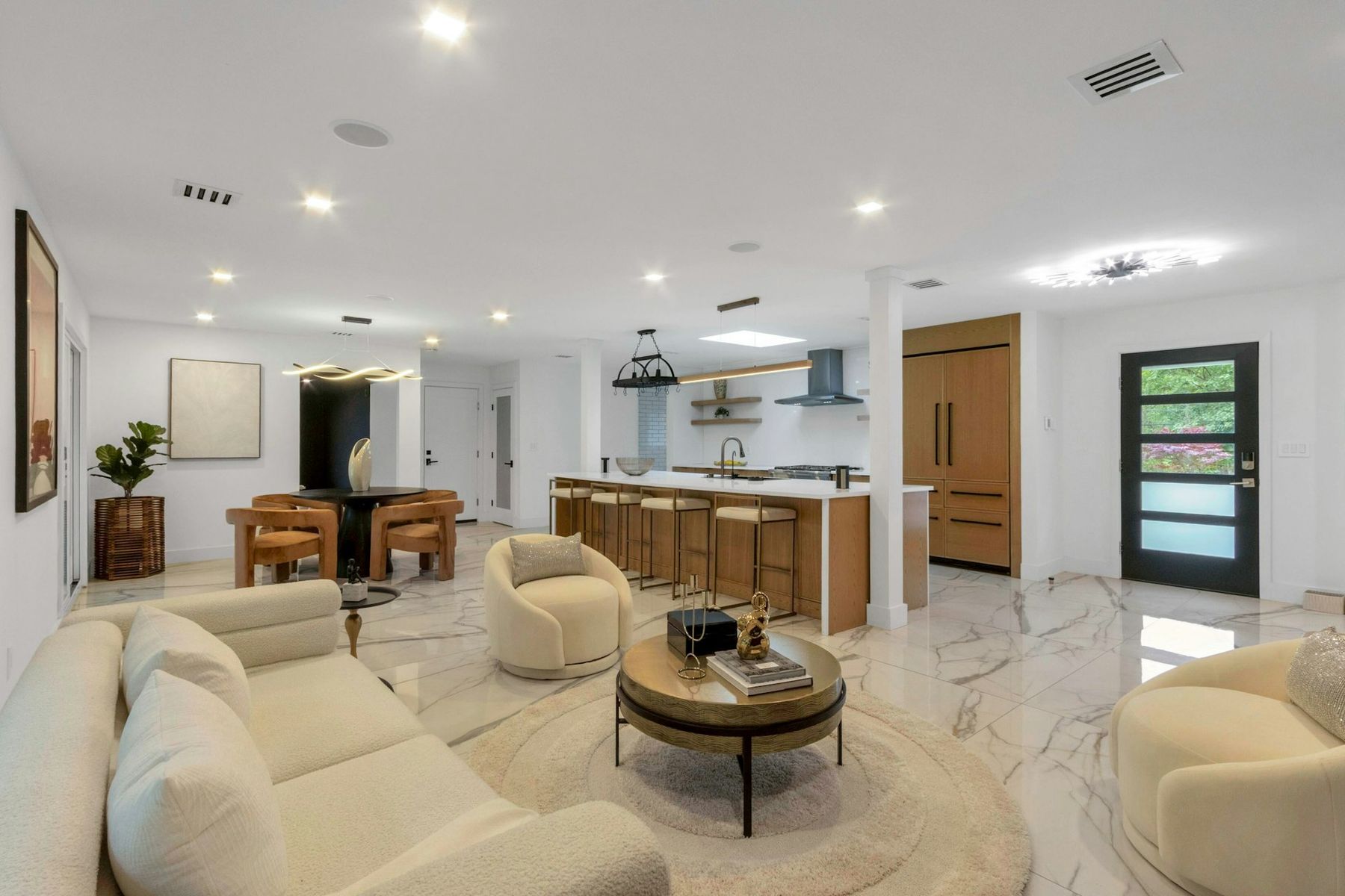 14 Rambling Brook Road 