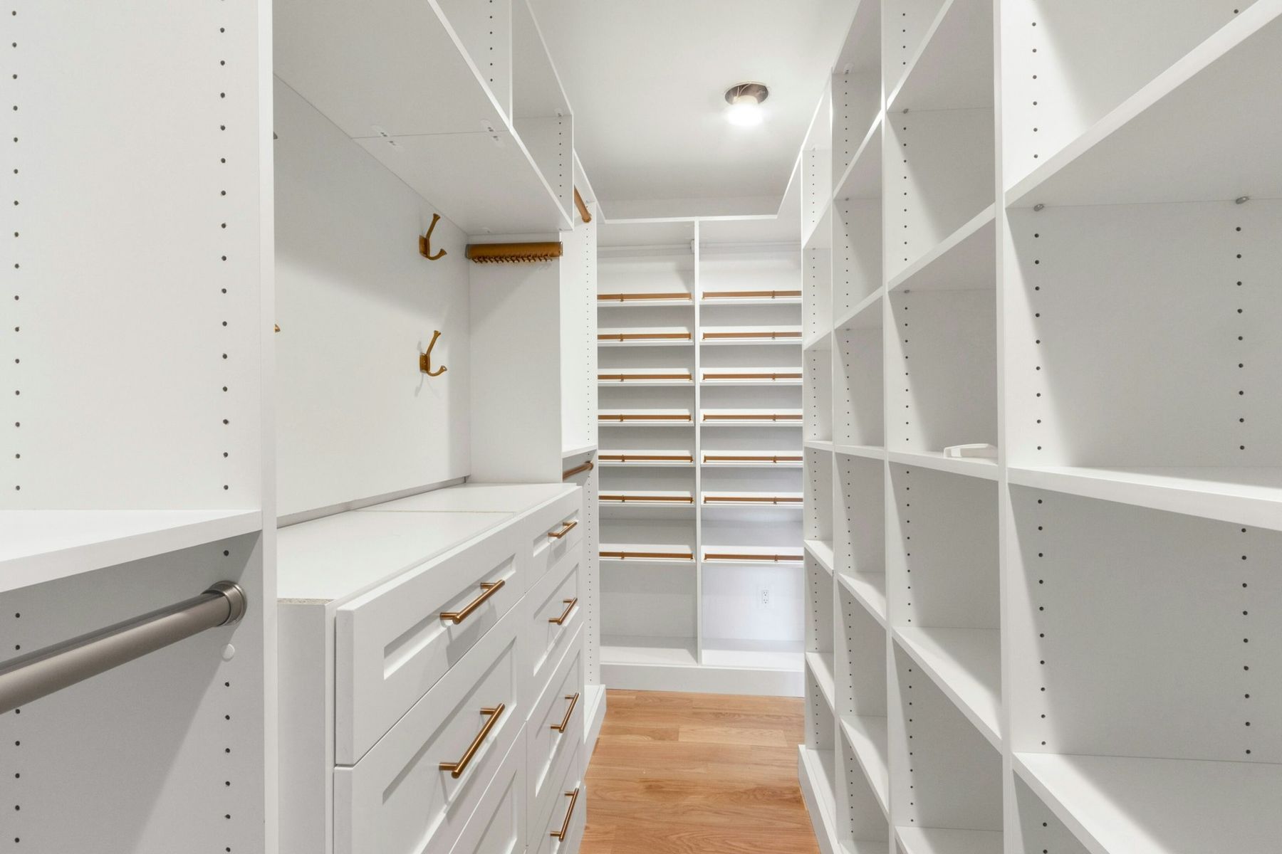 14 Rambling Brook Road 