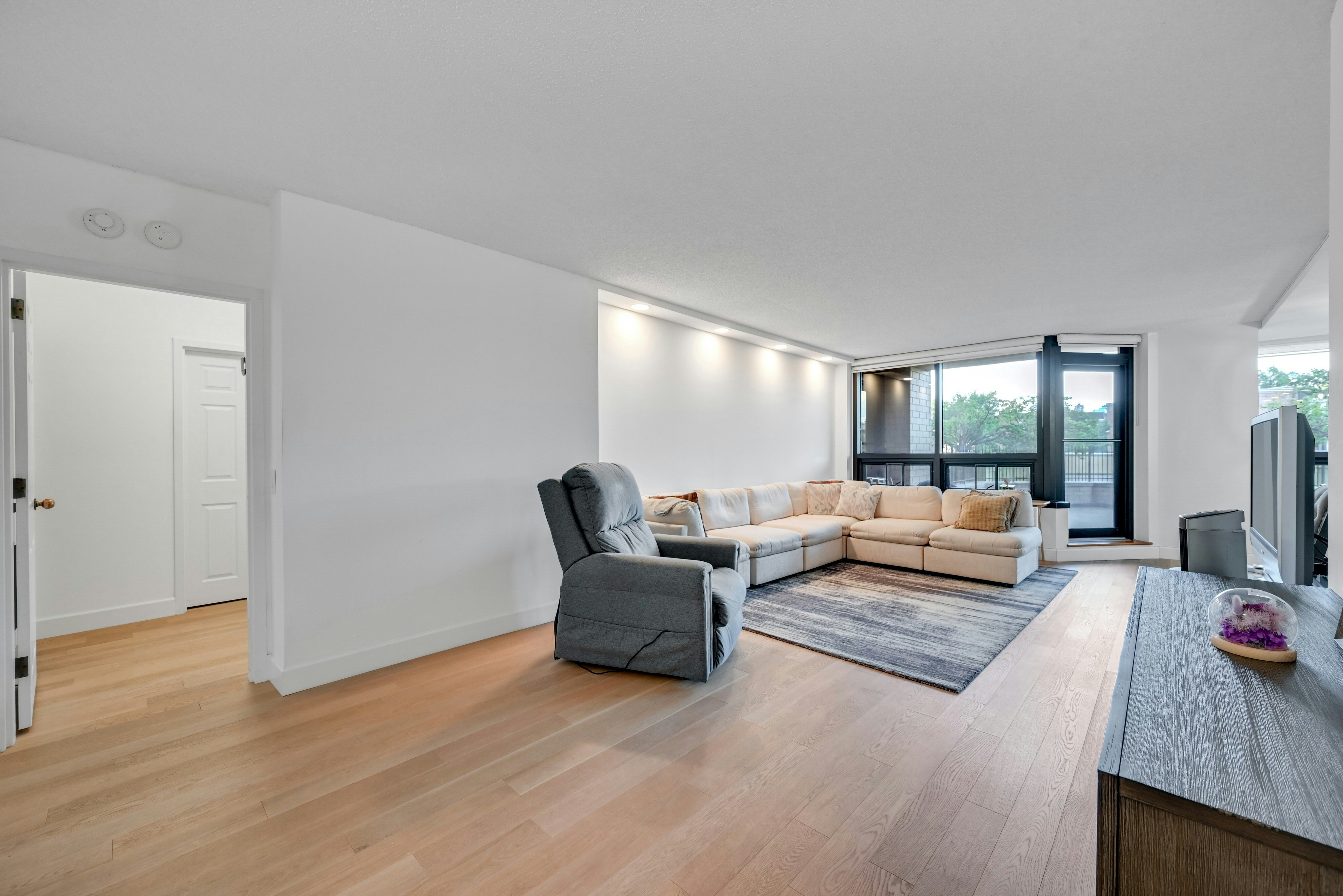 800 Palisade Avenue #109