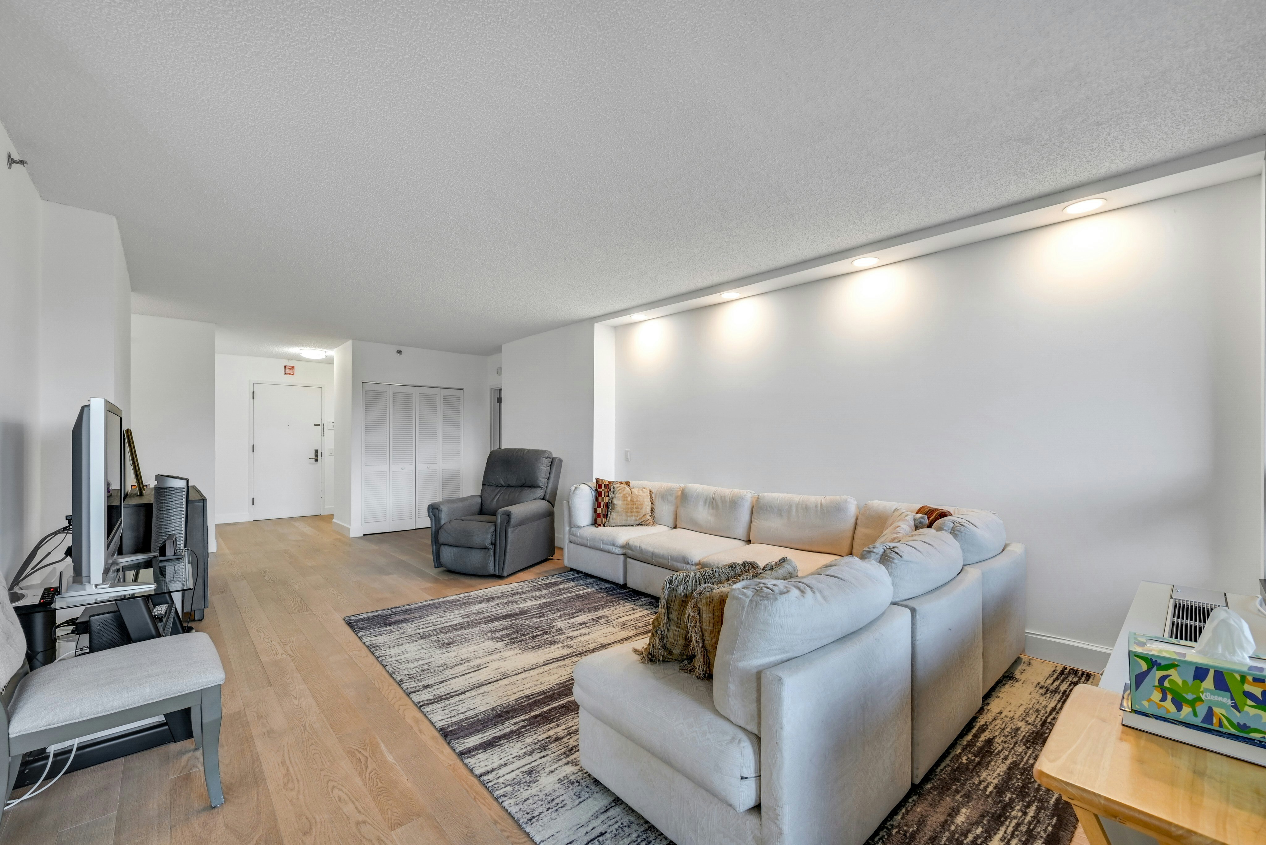 800 Palisade Avenue #109