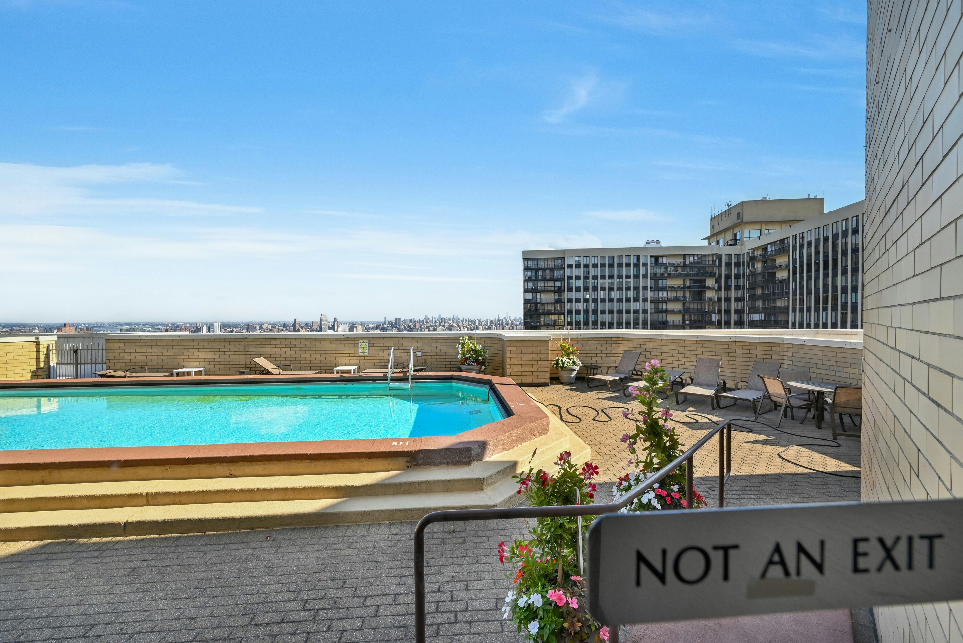 800 Palisade Avenue #109