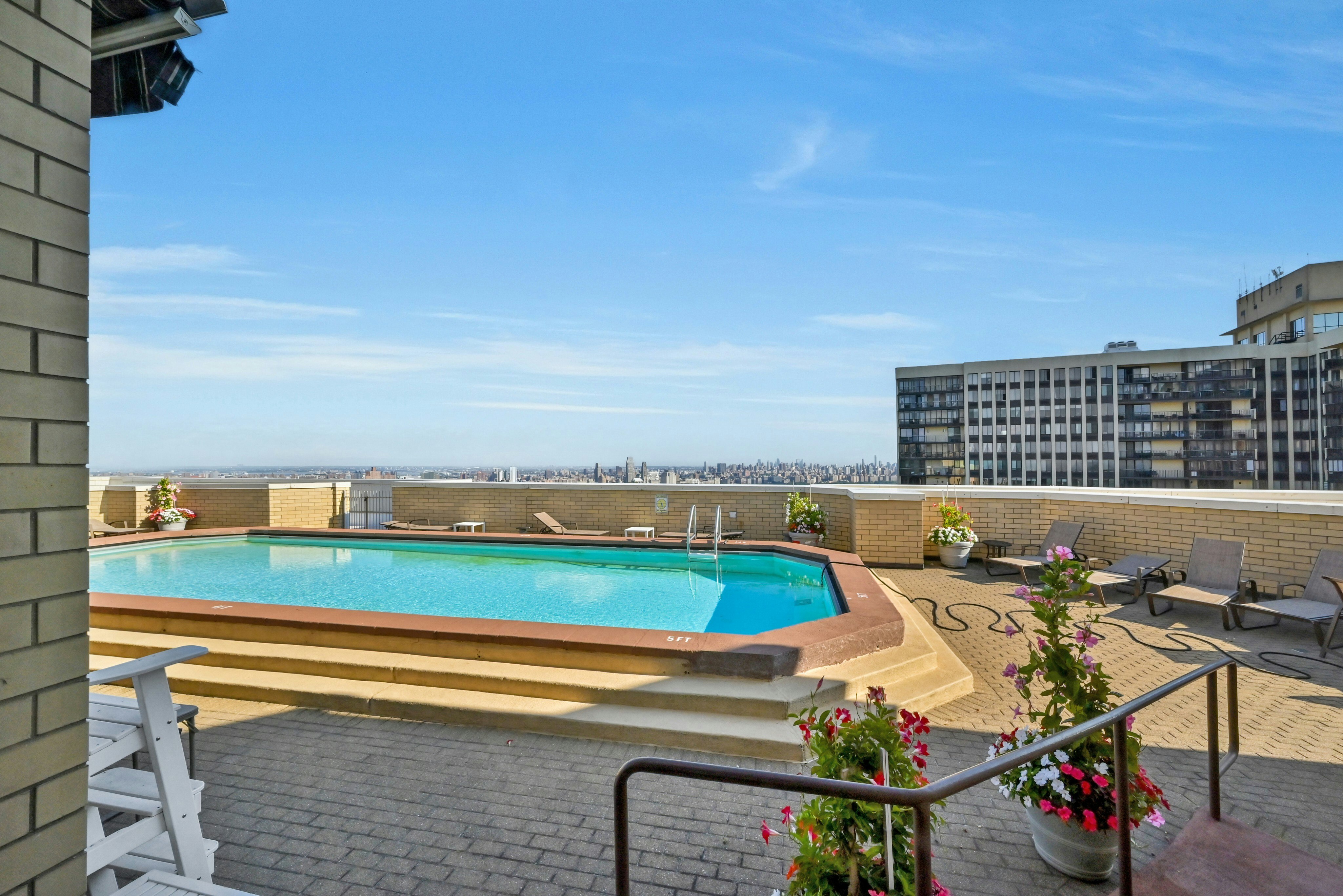 800 Palisade Avenue #109