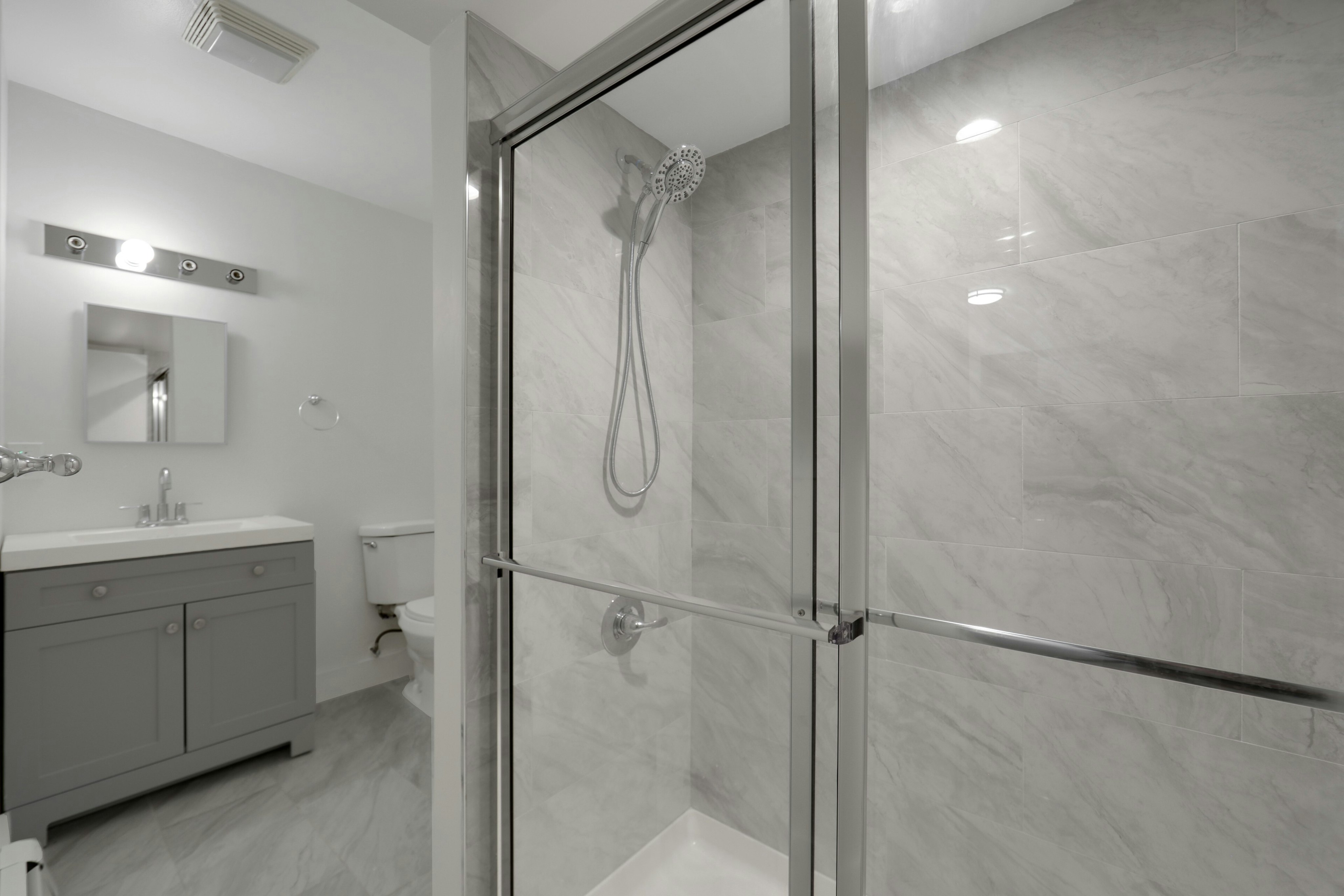 2413 Hammett Avenue Unite A