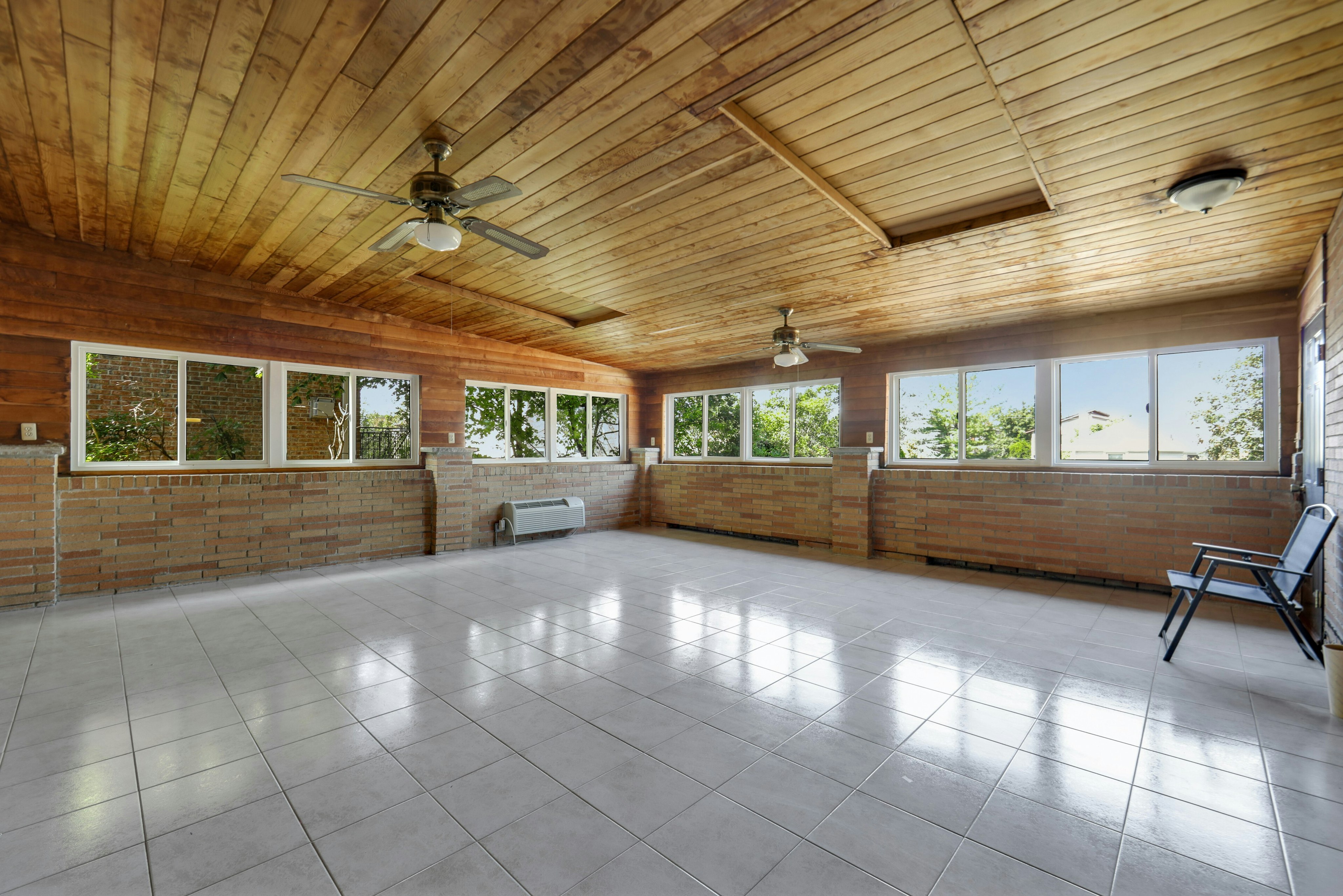 2413 Hammett Avenue Unite A